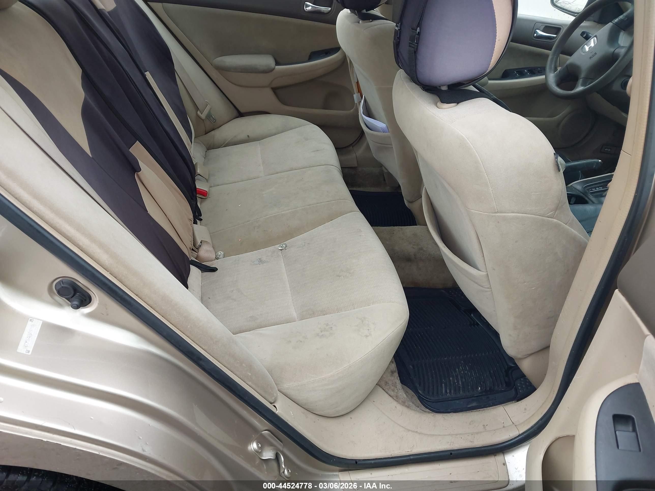 HONDA ACCORD image 8