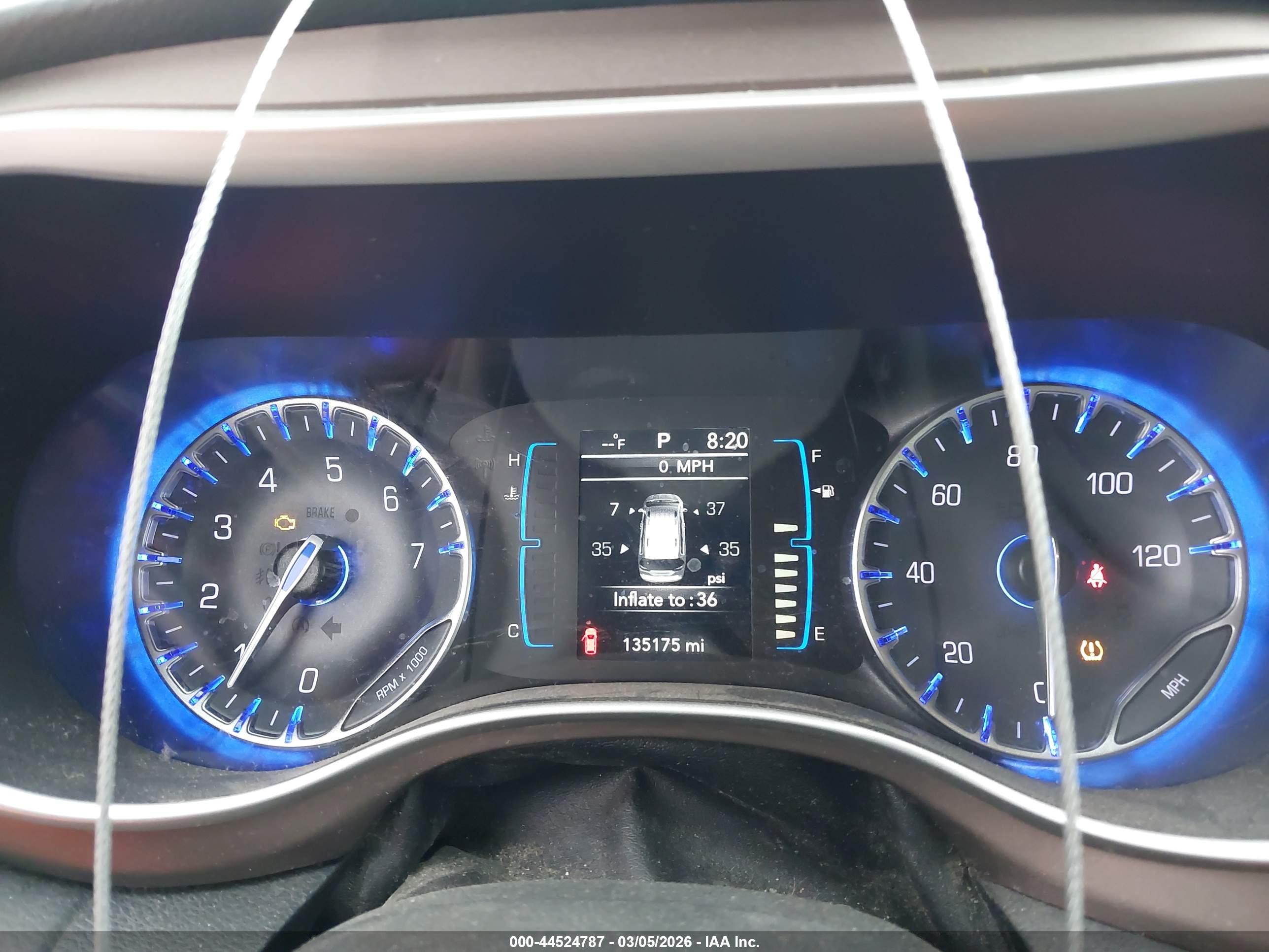 CHRYSLER PACIFICA image 7