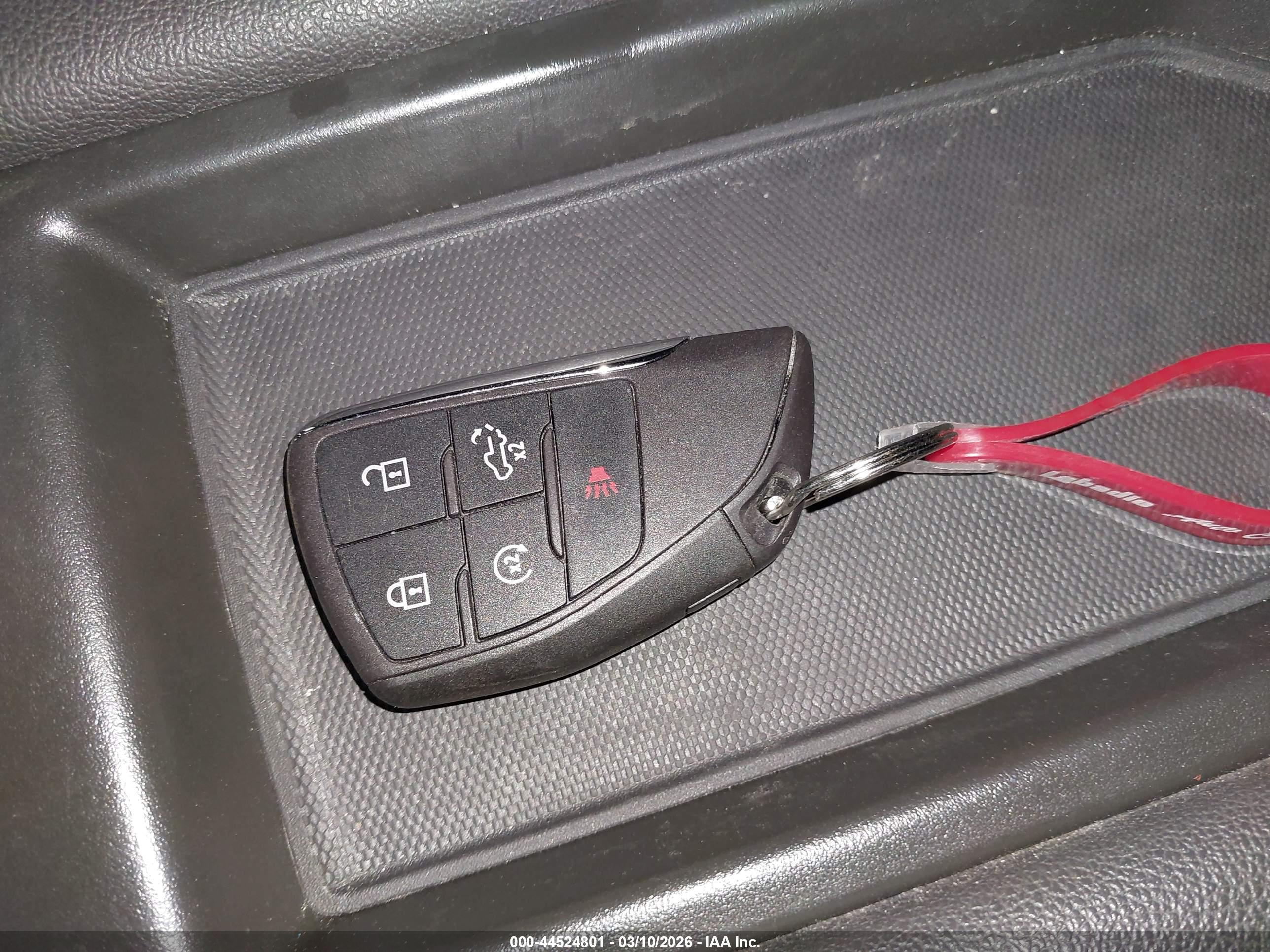 GMC SIERRA image 11