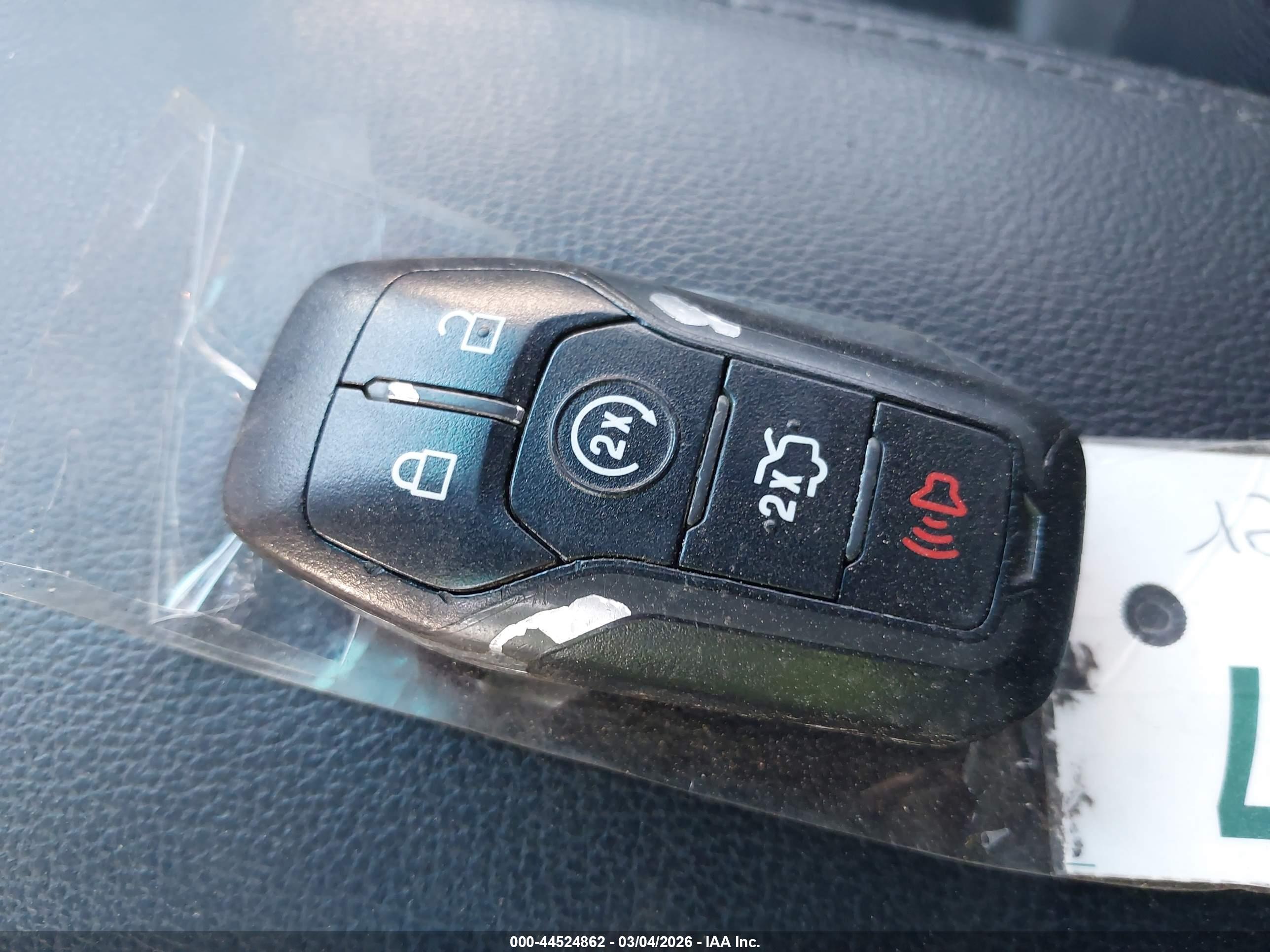 FORD EXPLORER image 11