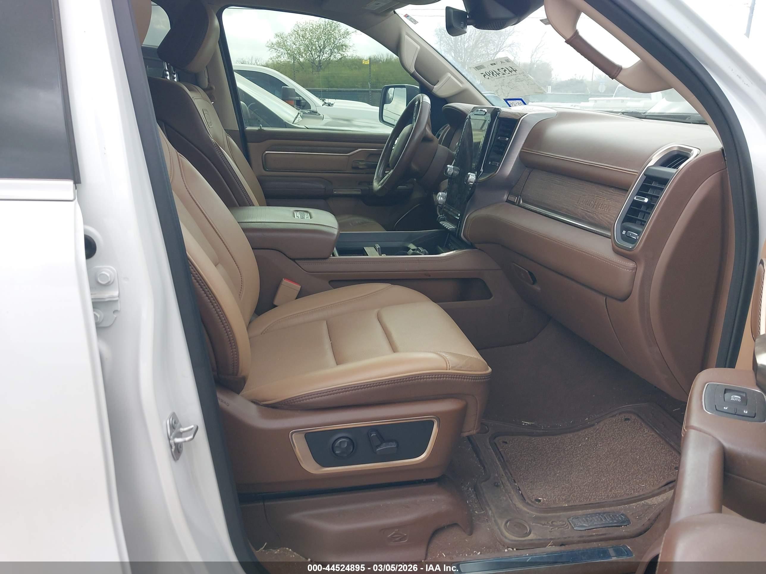 RAM 1500 image 5