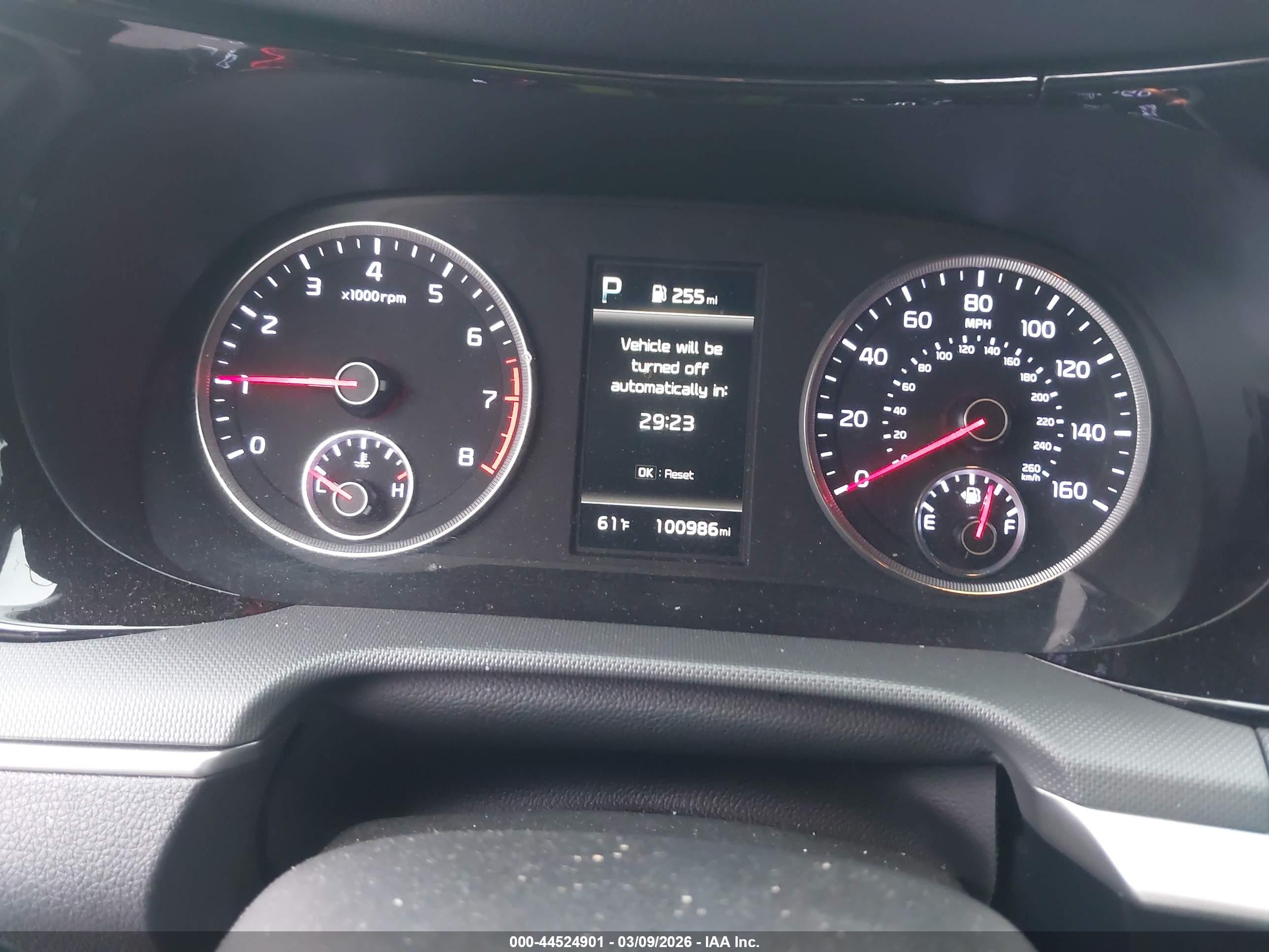 KIA K5 image 7