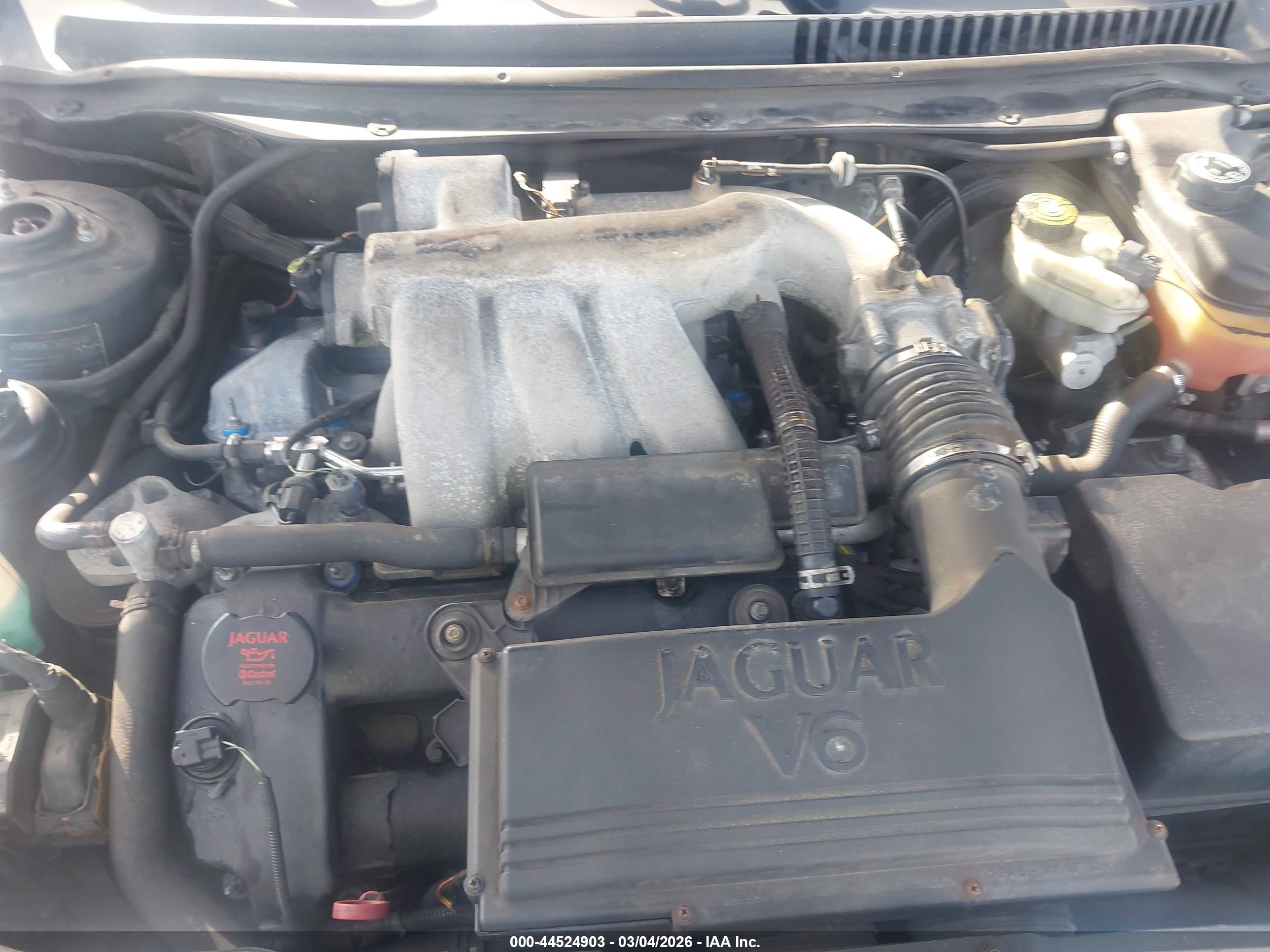 JAGUAR X-TYPE image 10