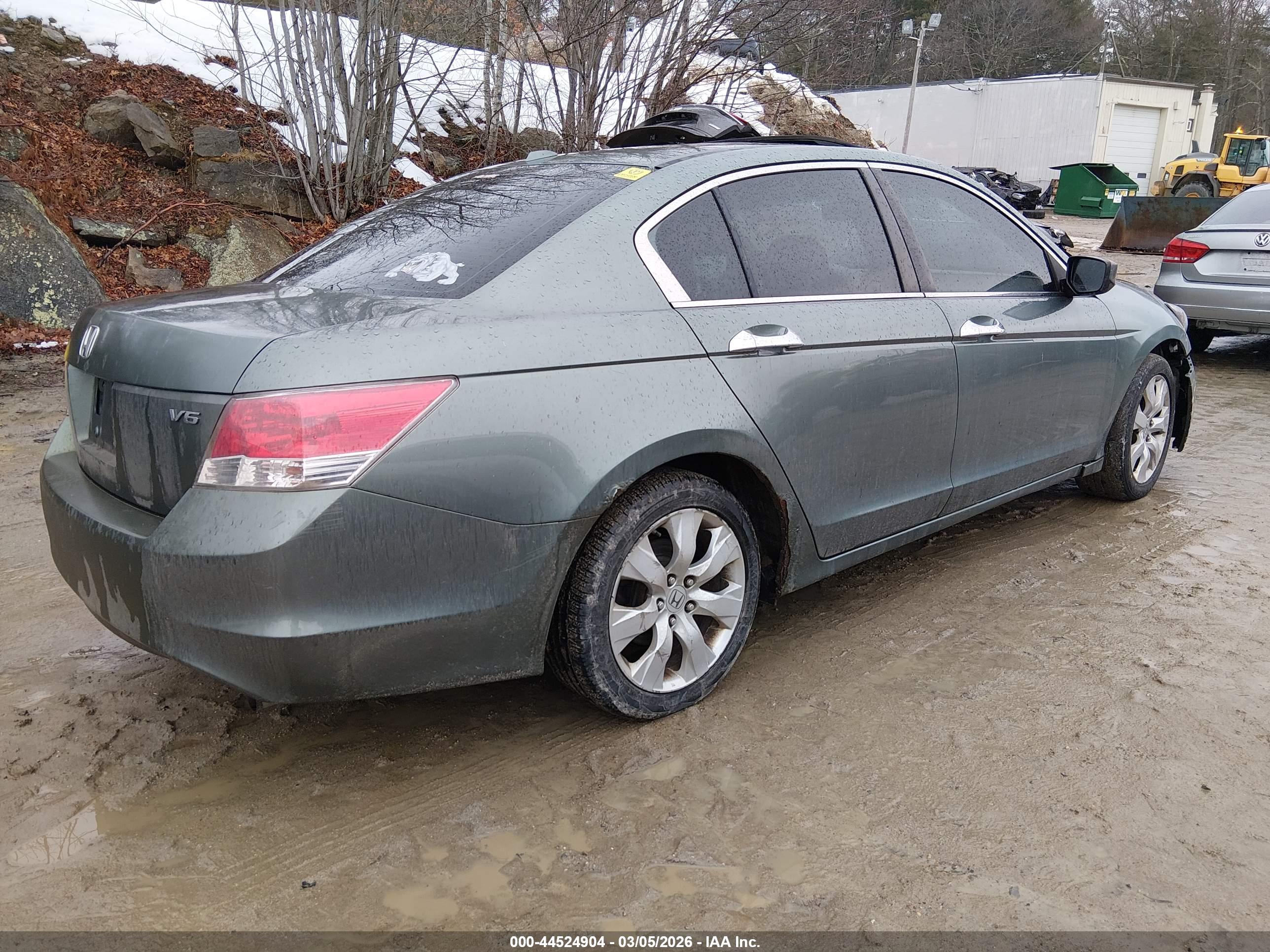 HONDA ACCORD image 4