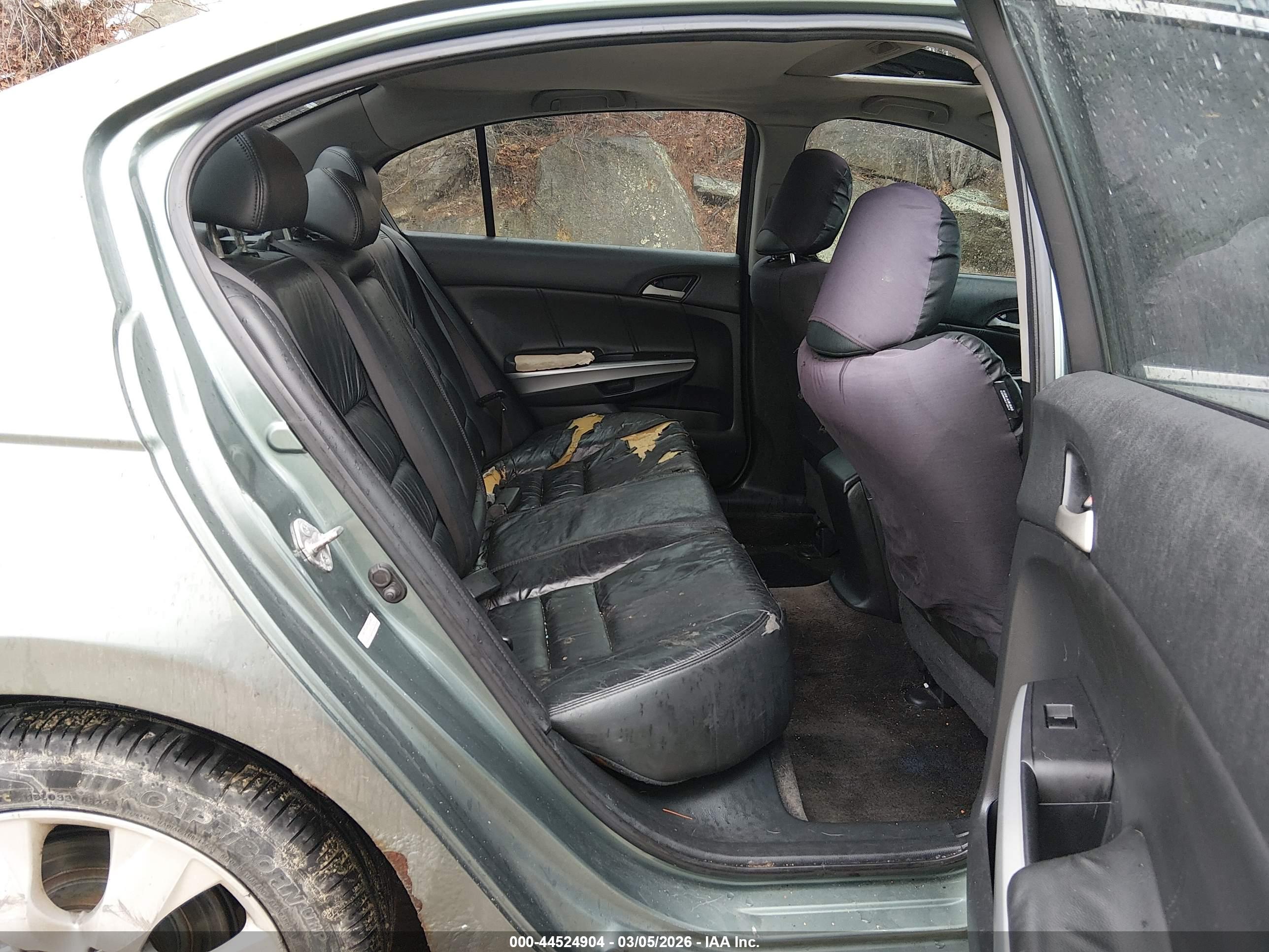 HONDA ACCORD image 8