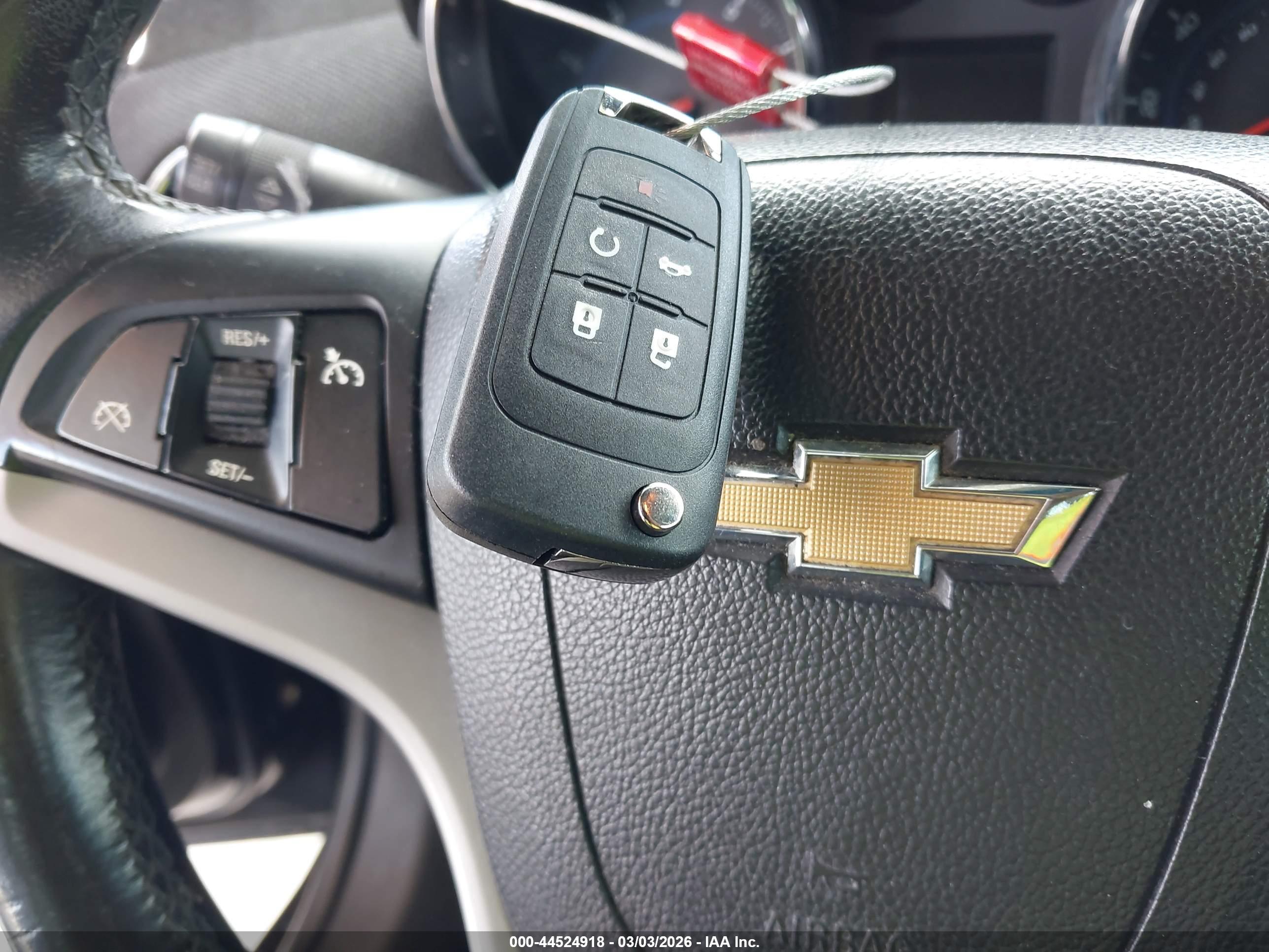 CHEVROLET CRUZE image 11