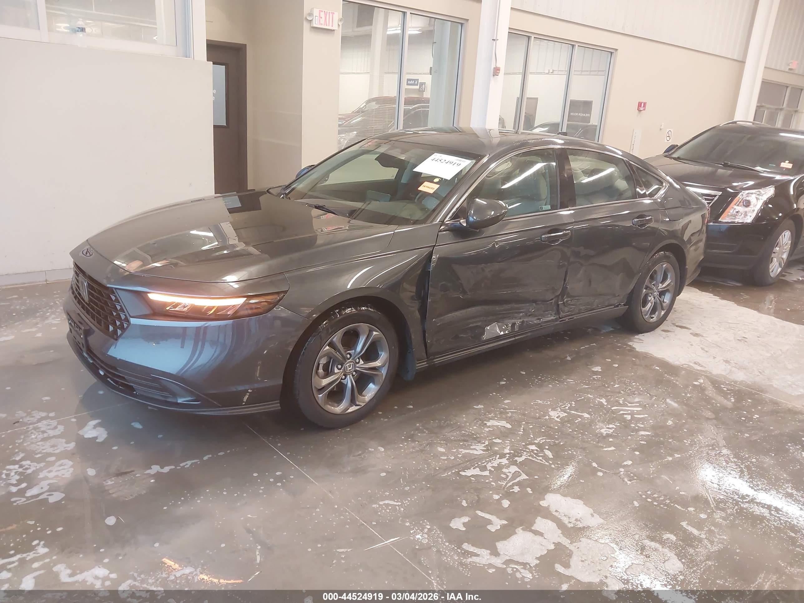 HONDA ACCORD image 2