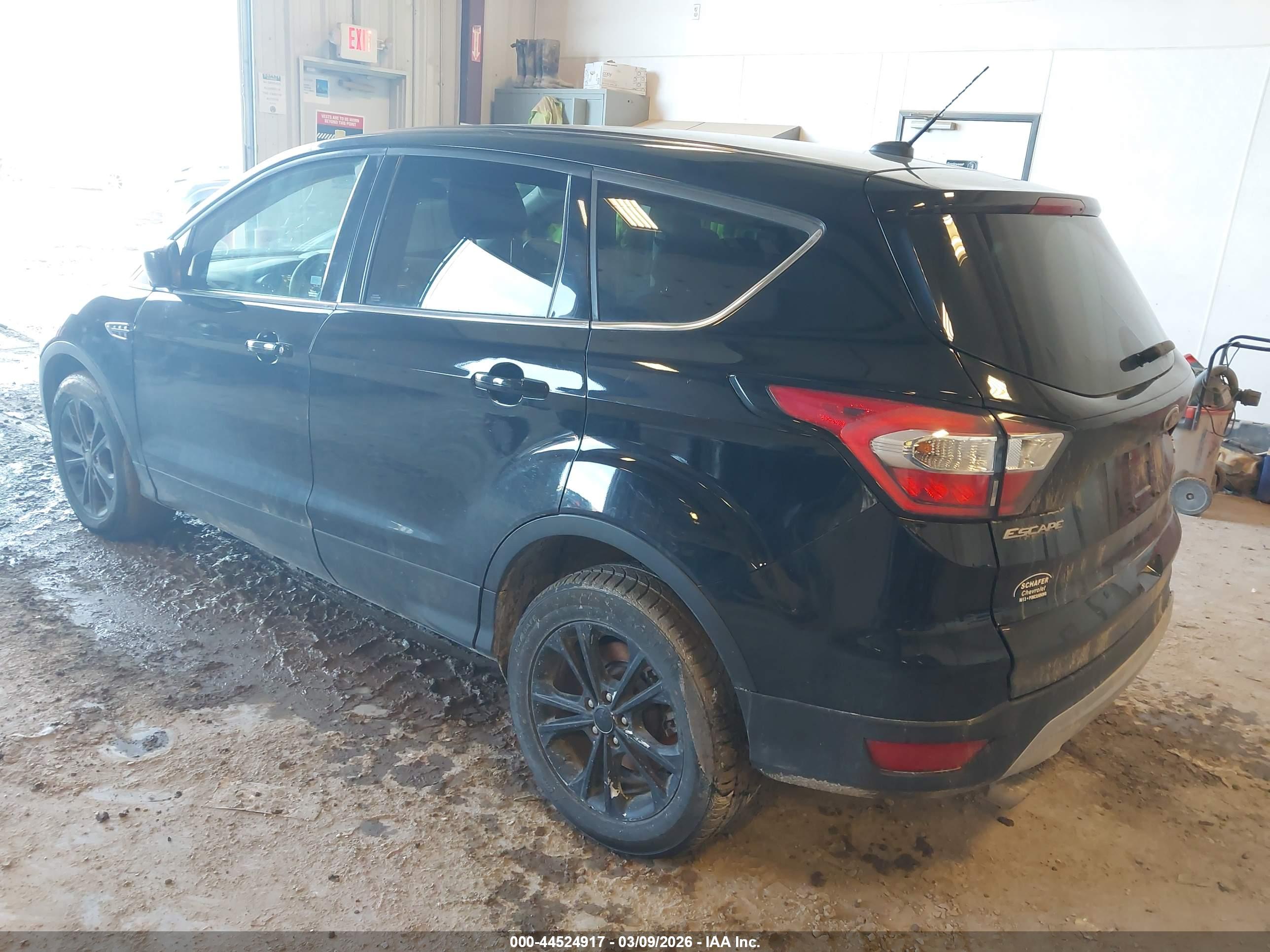 FORD ESCAPE image 3