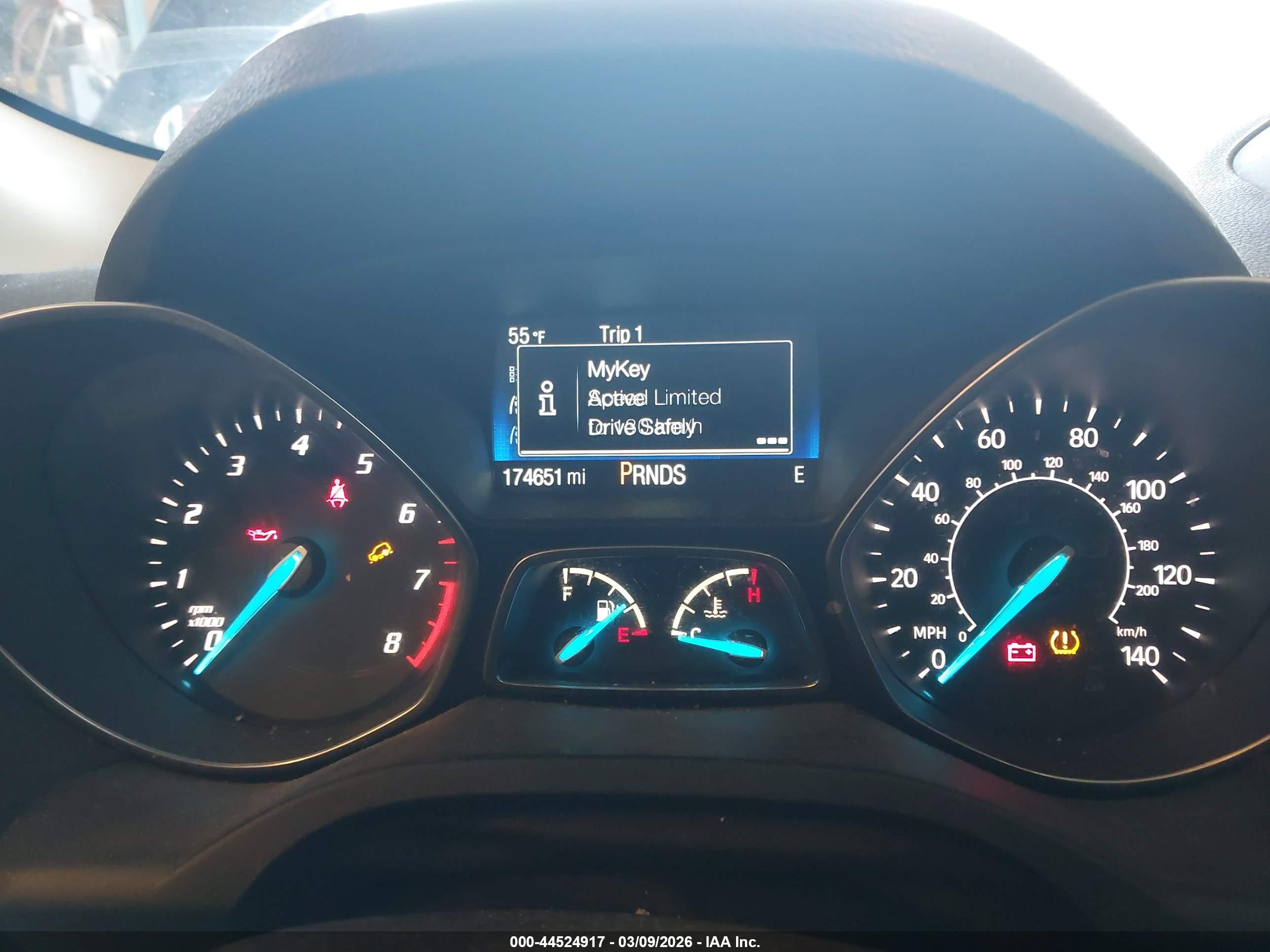 FORD ESCAPE image 7