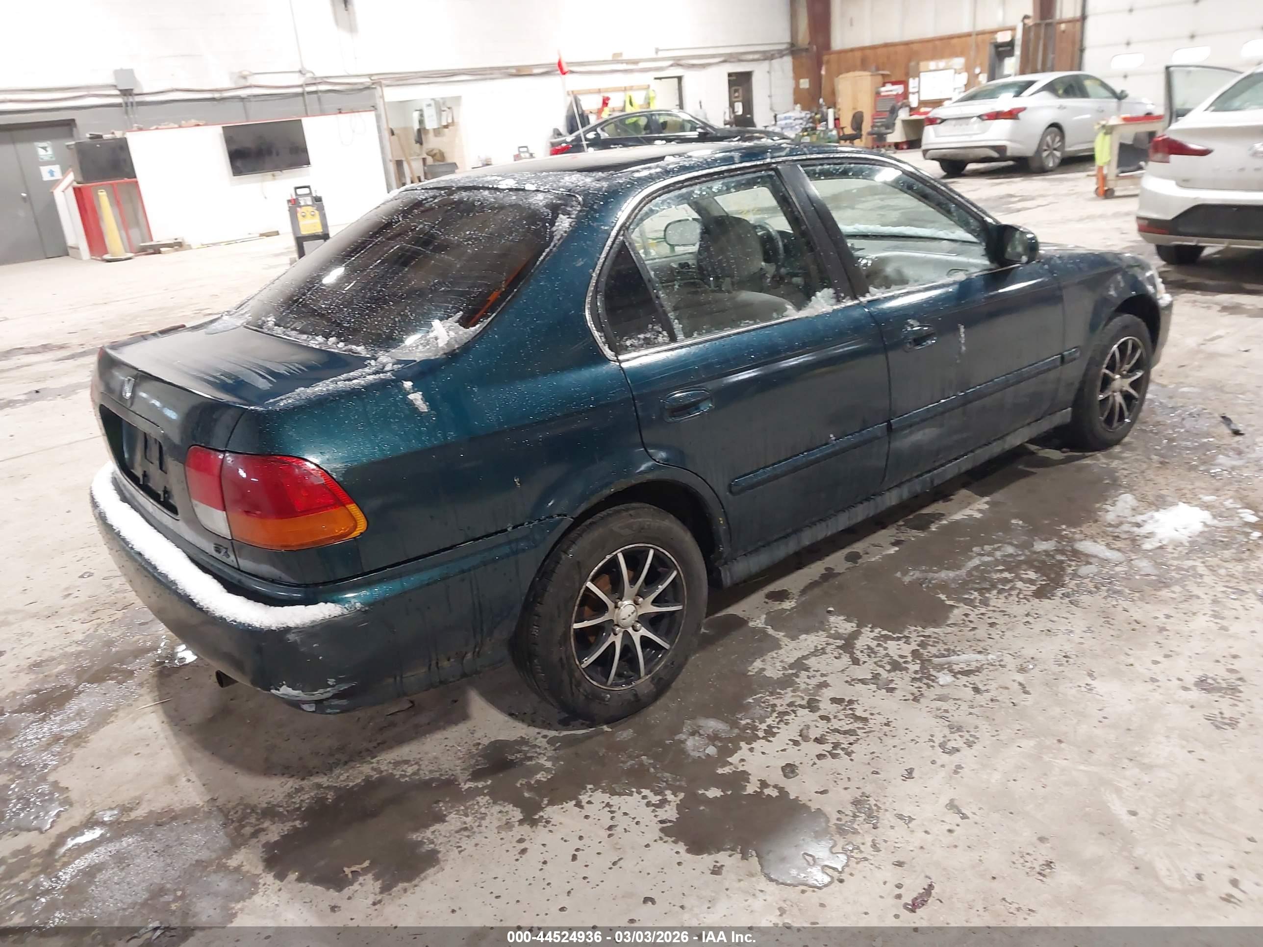 HONDA CIVIC image 4
