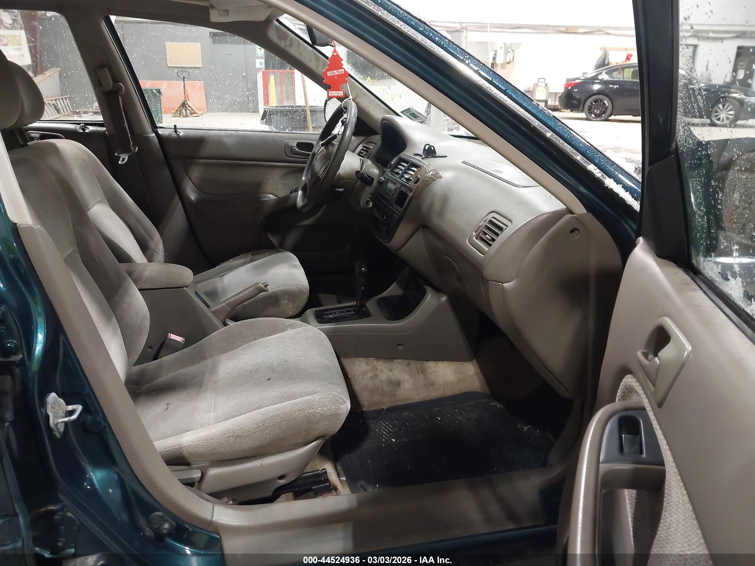 HONDA CIVIC image 5