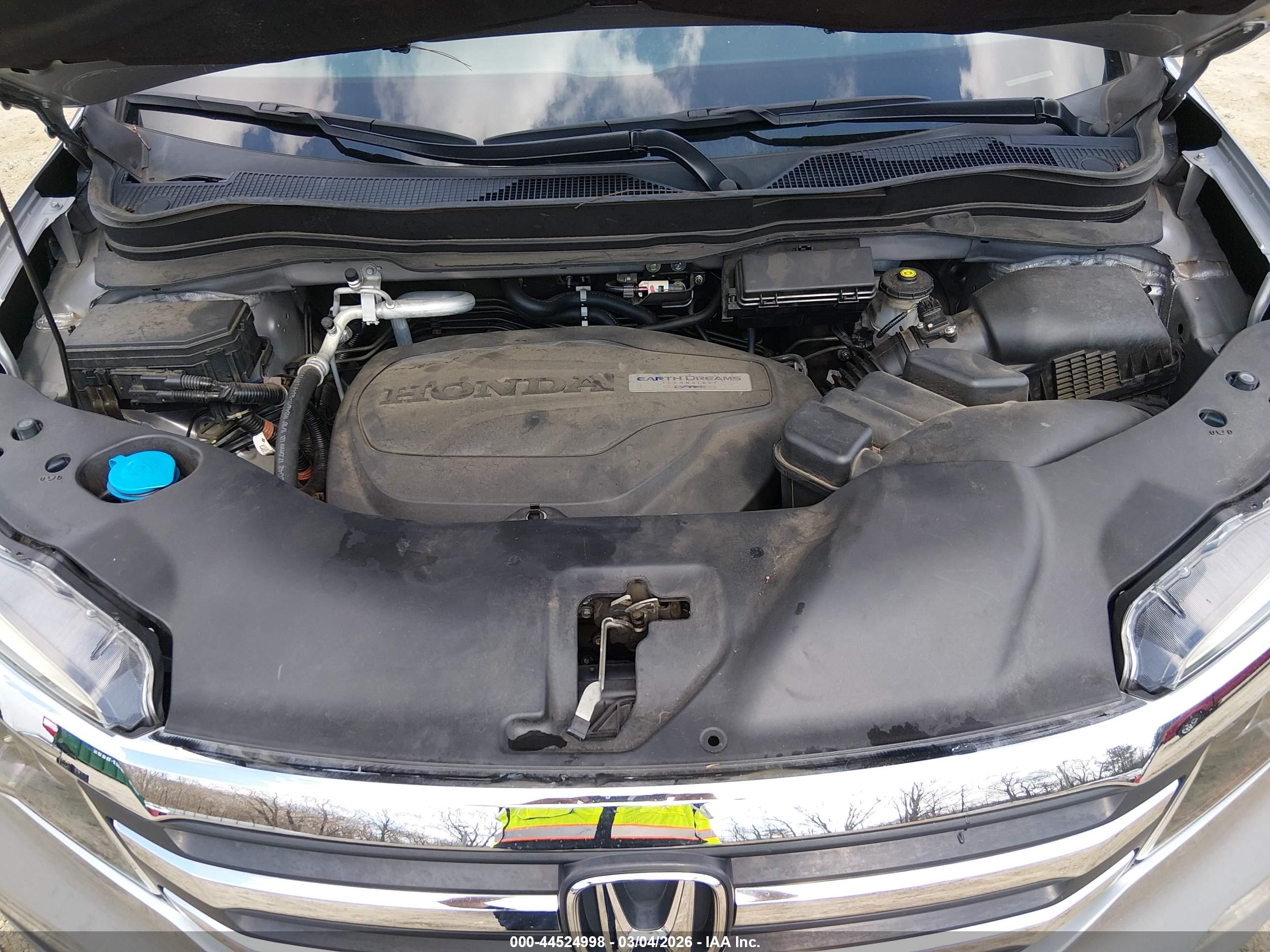 HONDA PILOT image 10