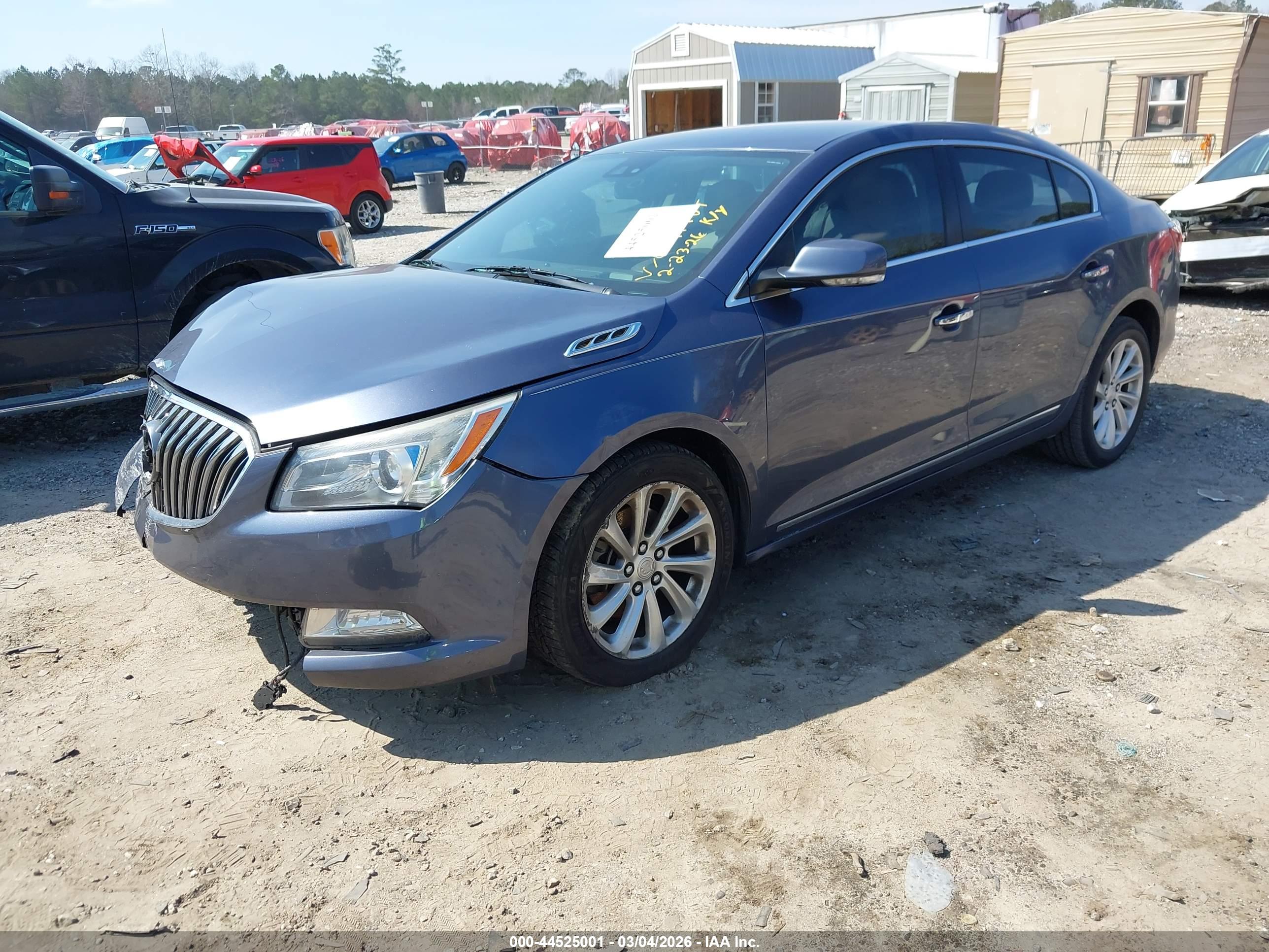 BUICK LACROSSE image 2