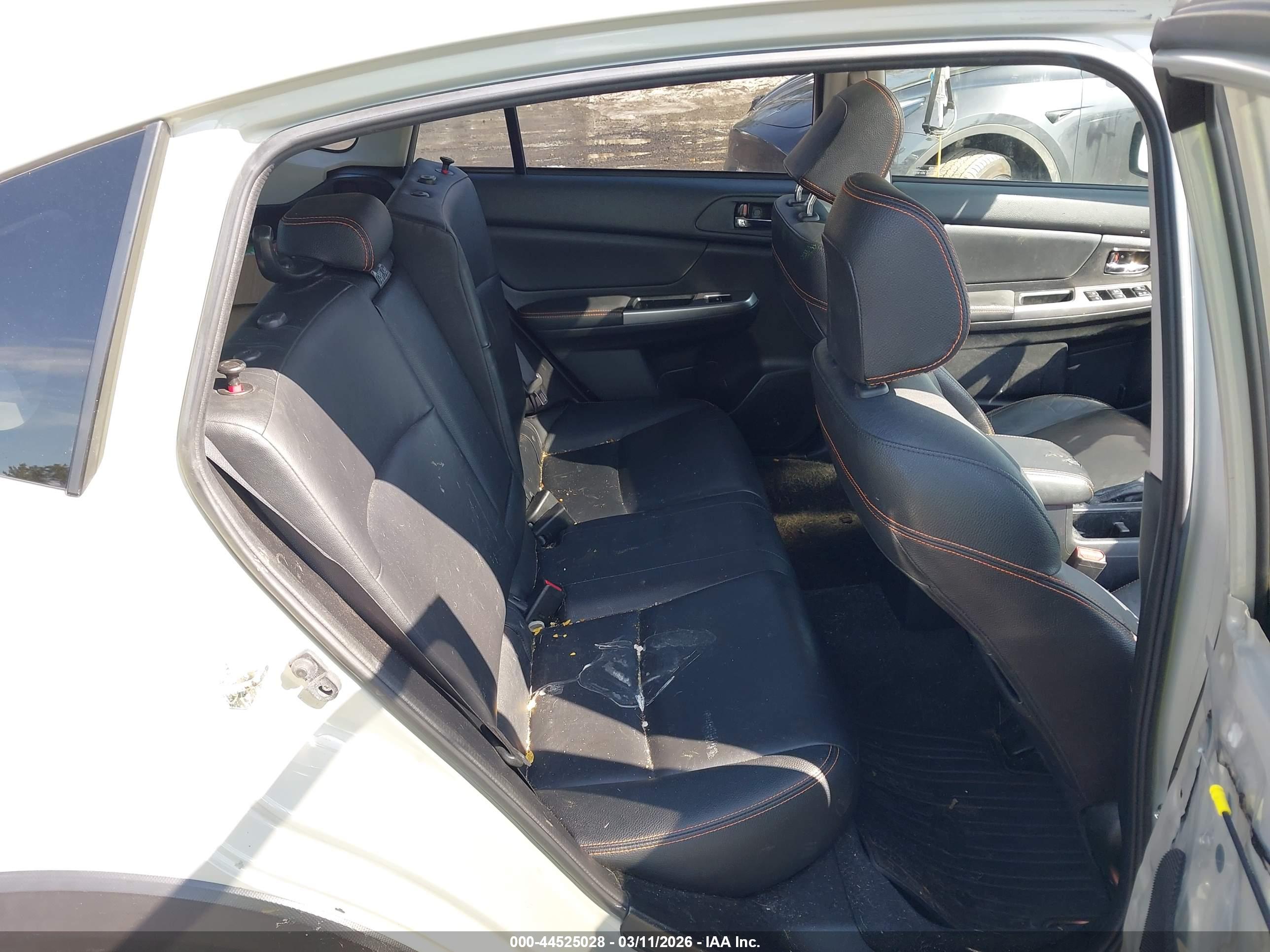 SUBARU CROSSTREK image 8