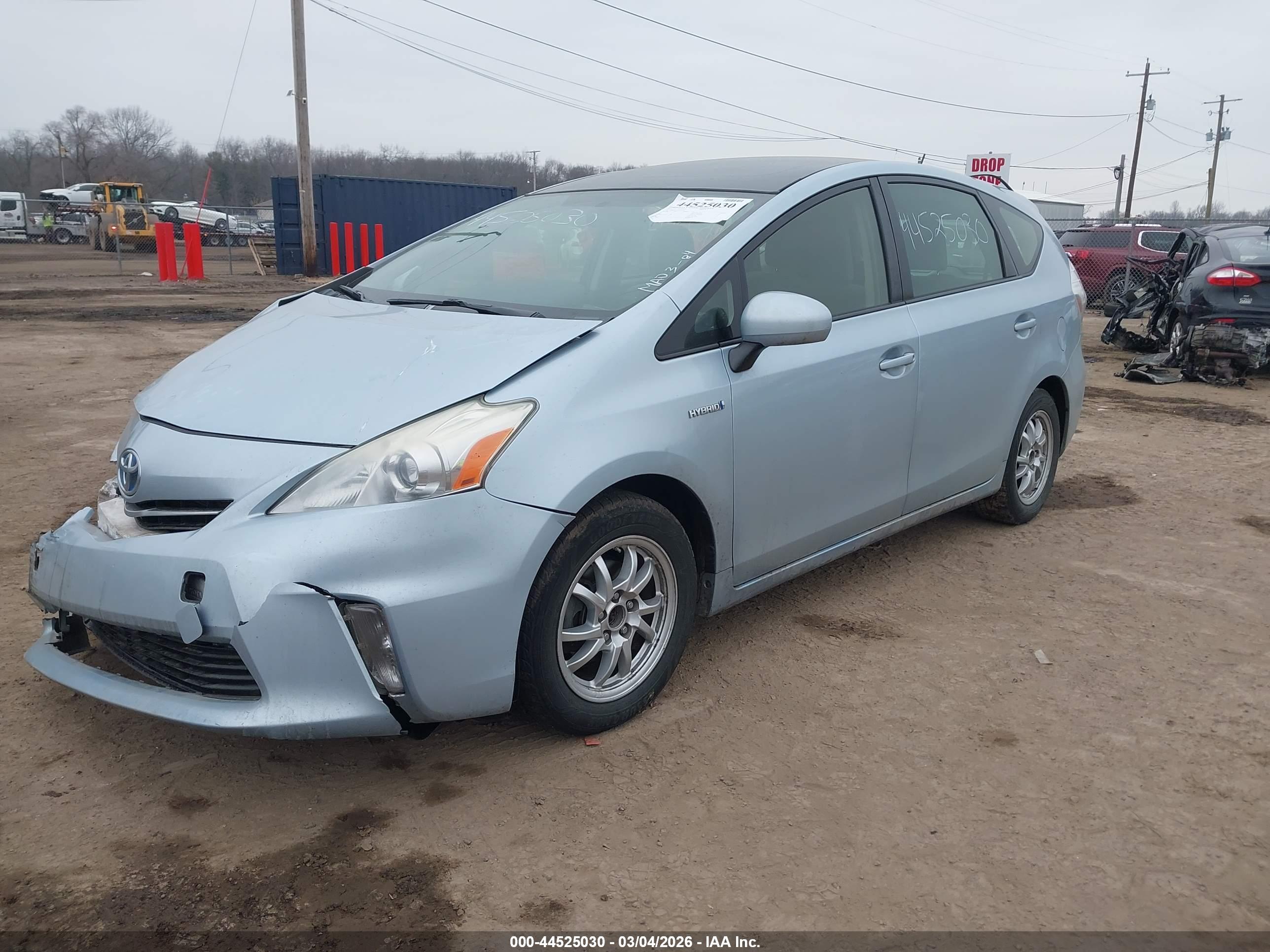 TOYOTA PRIUS image 2