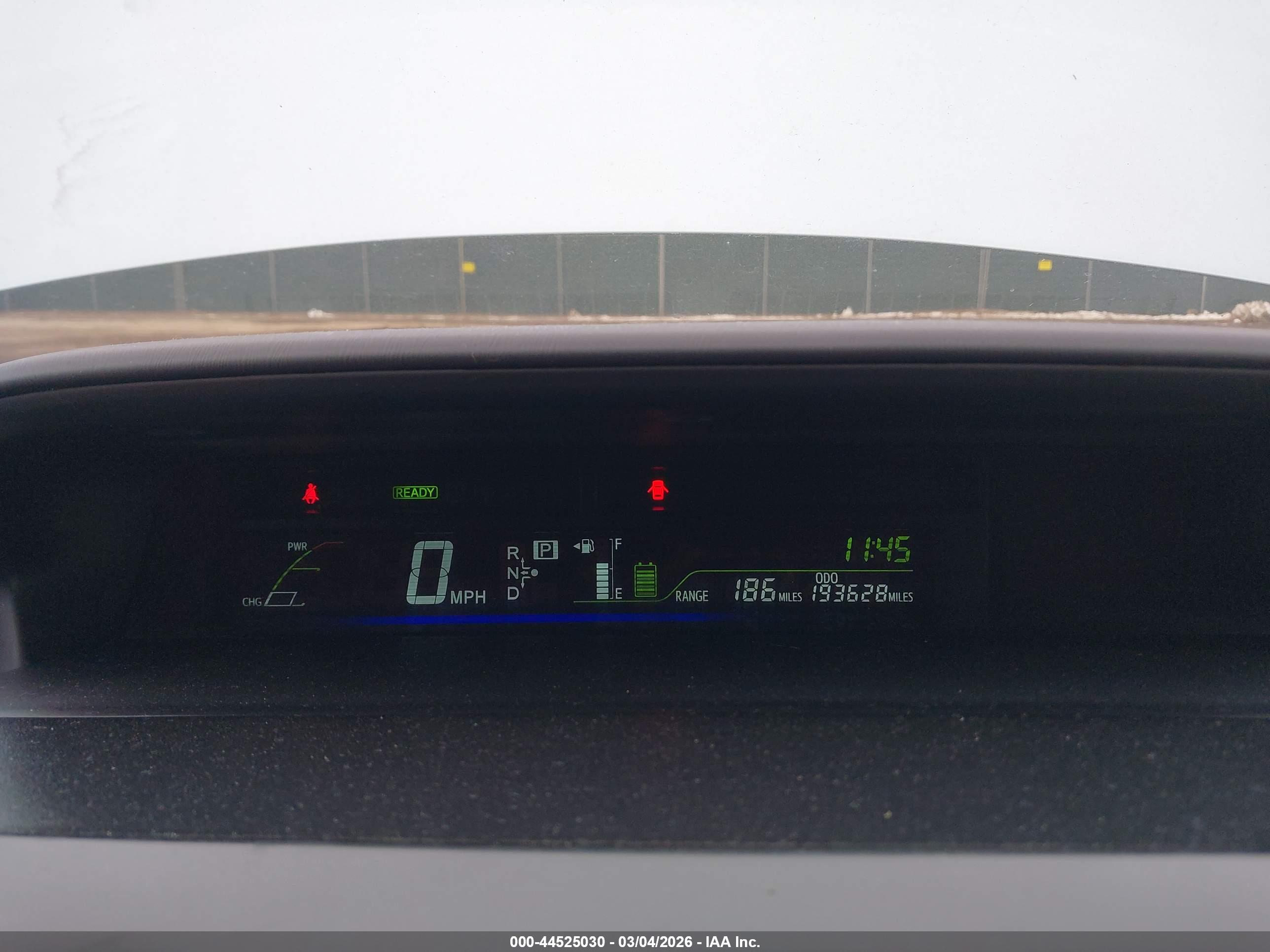 TOYOTA PRIUS image 7