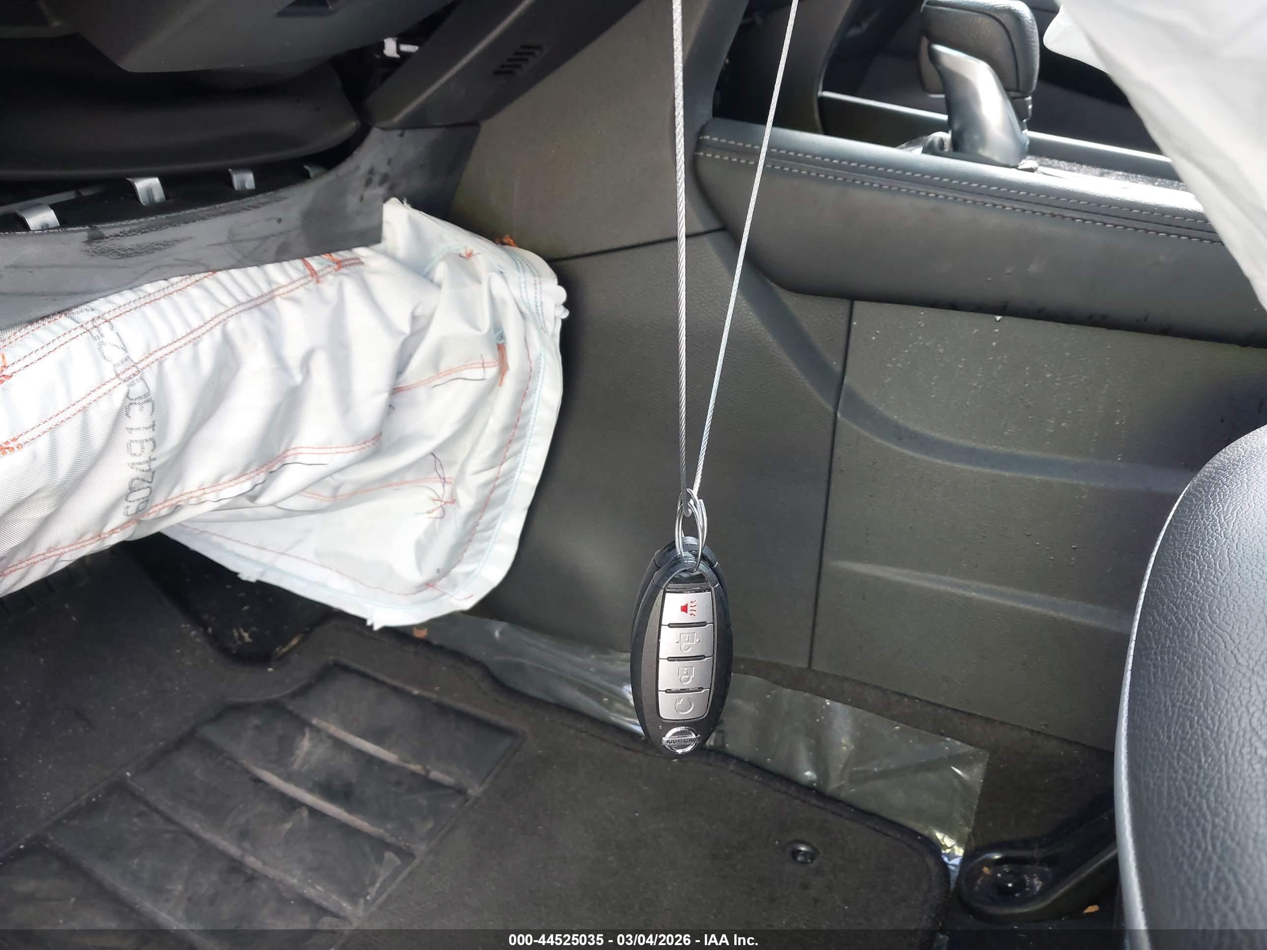 NISSAN KICKS image 11