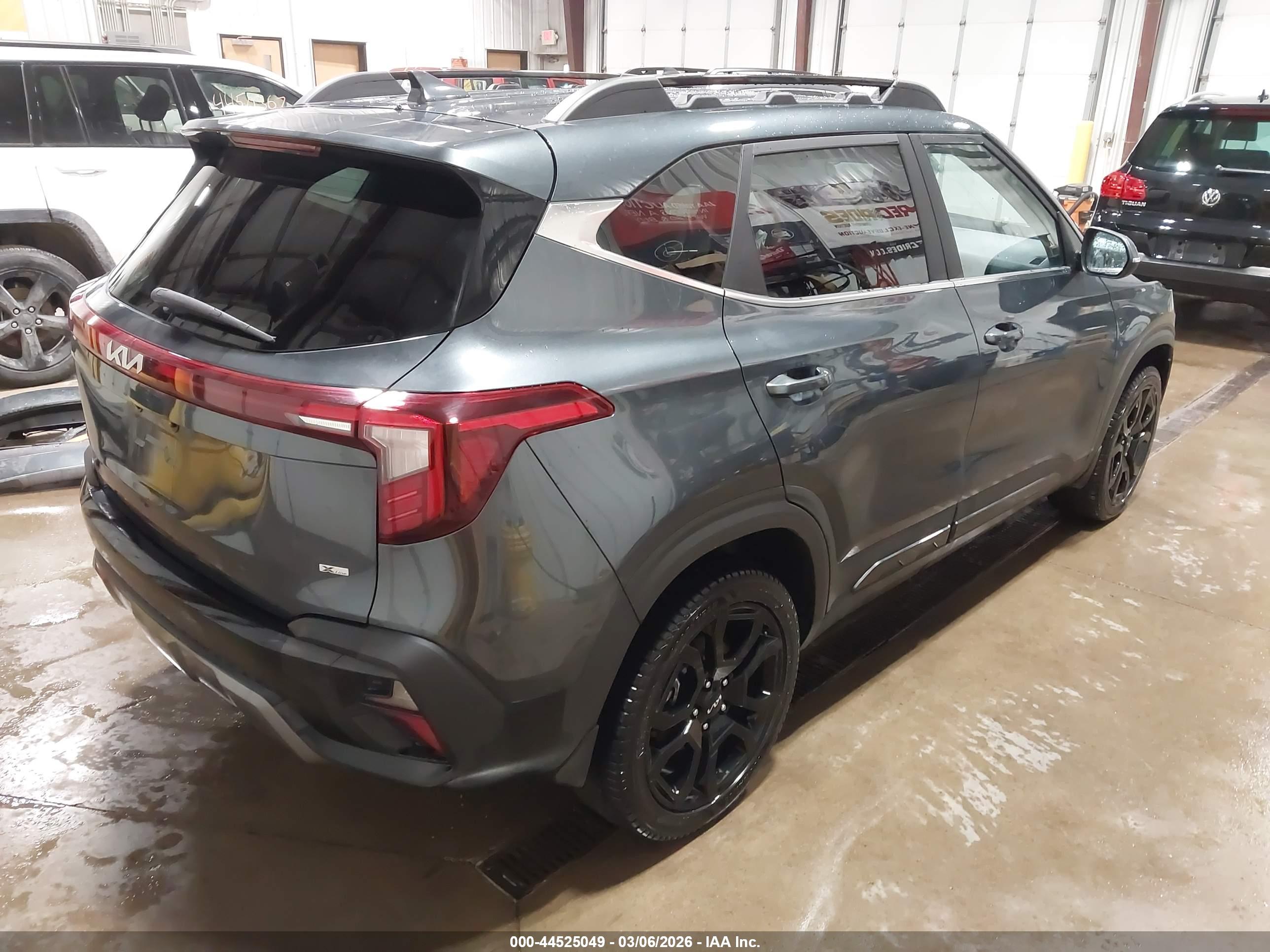KIA SELTOS image 4