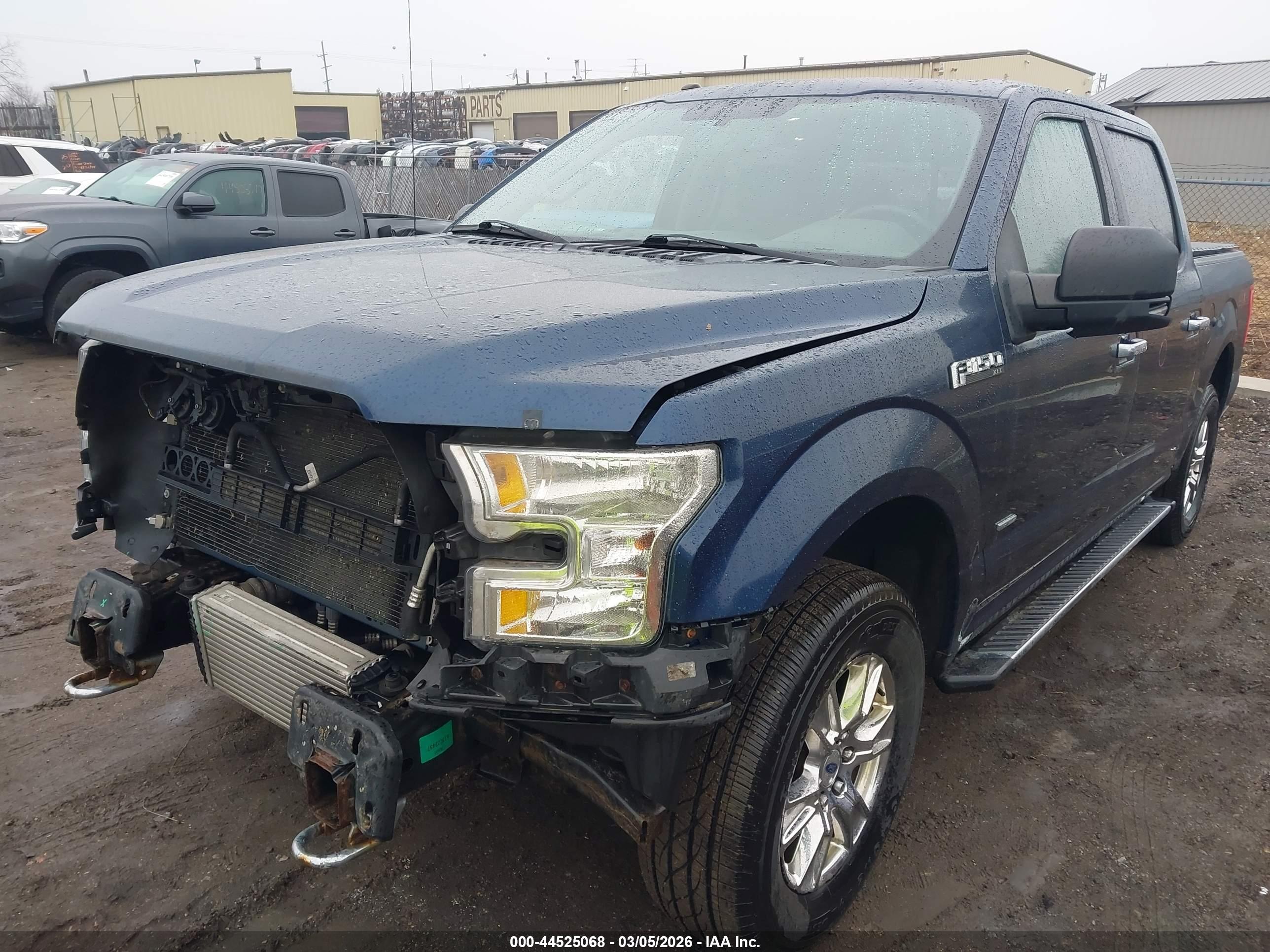 FORD F-150 image 2