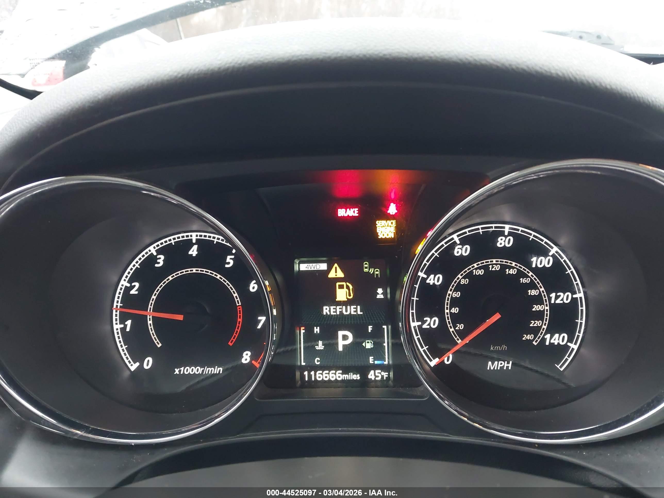 MITSUBISHI OUTLANDER image 7