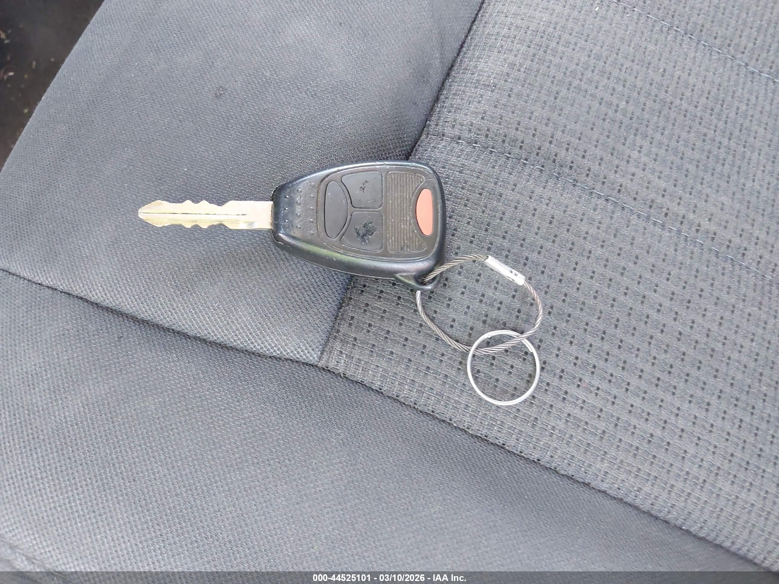 JEEP LIBERTY image 11