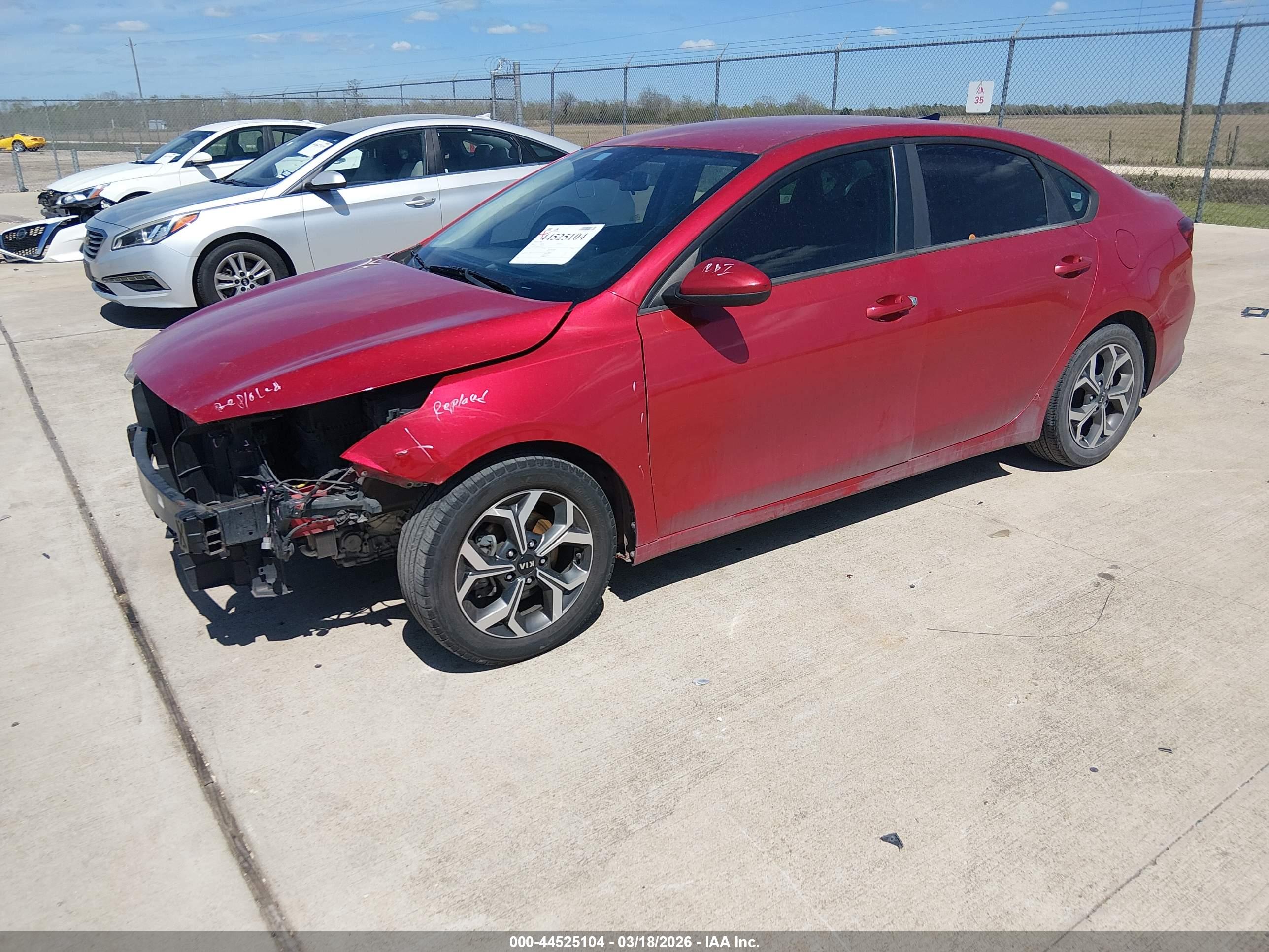 KIA FORTE image 2