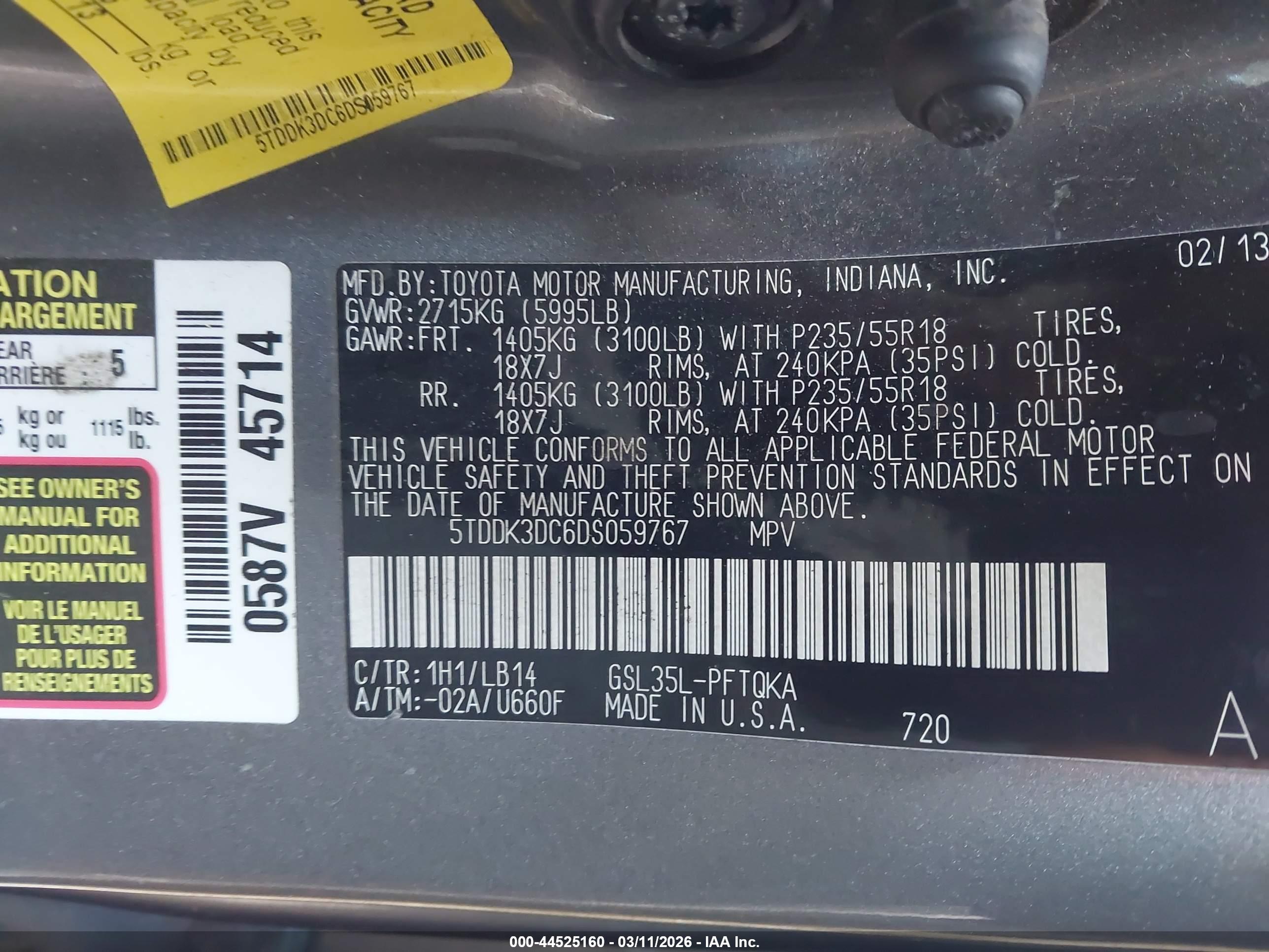 TOYOTA SIENNA image 9