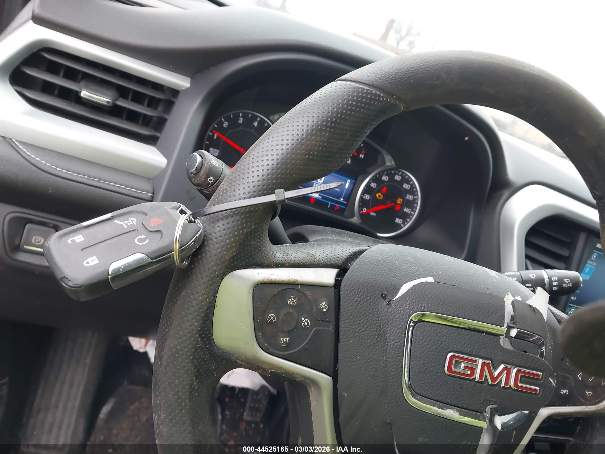 GMC ACADIA image 11