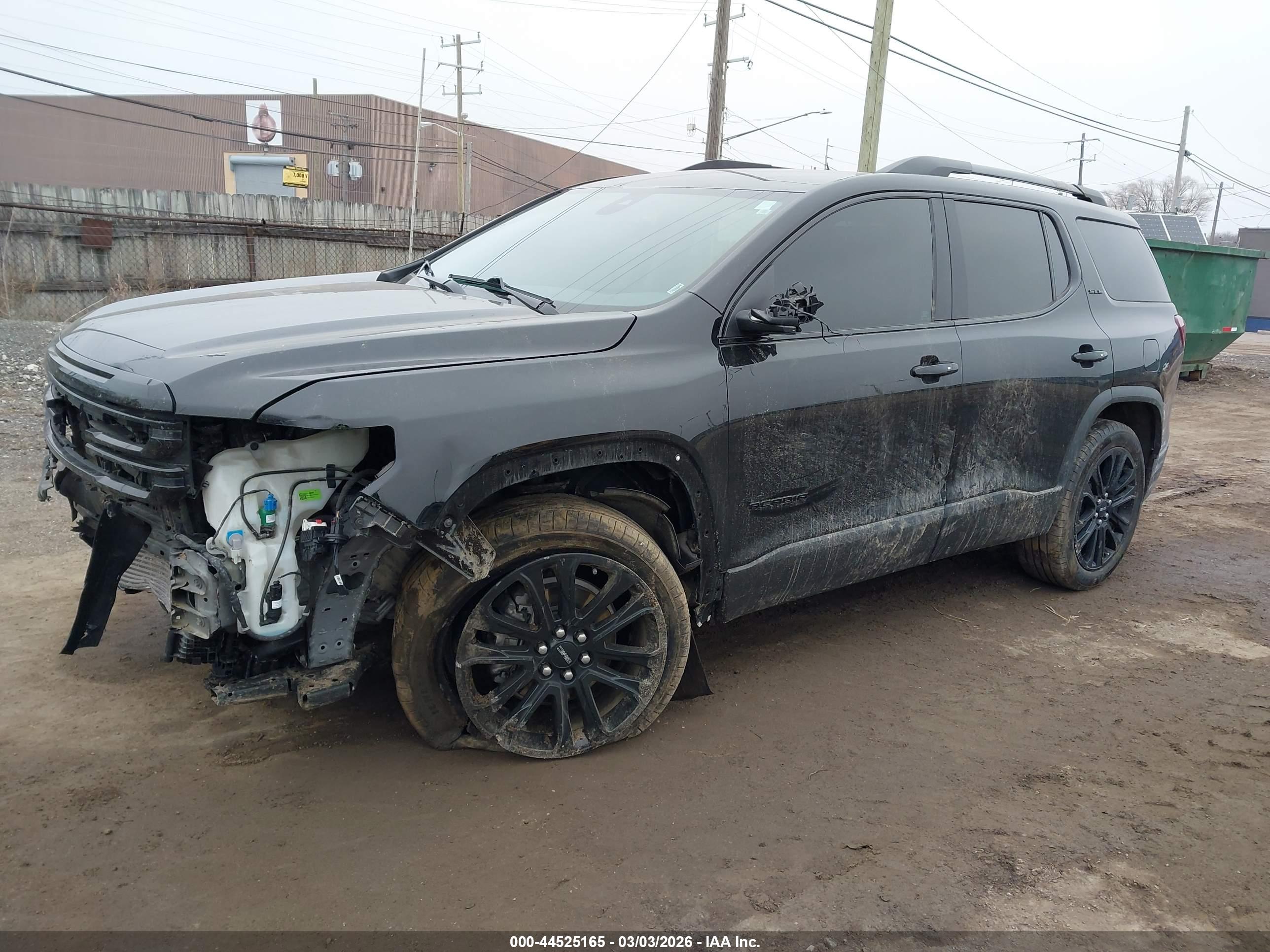 GMC ACADIA image 2