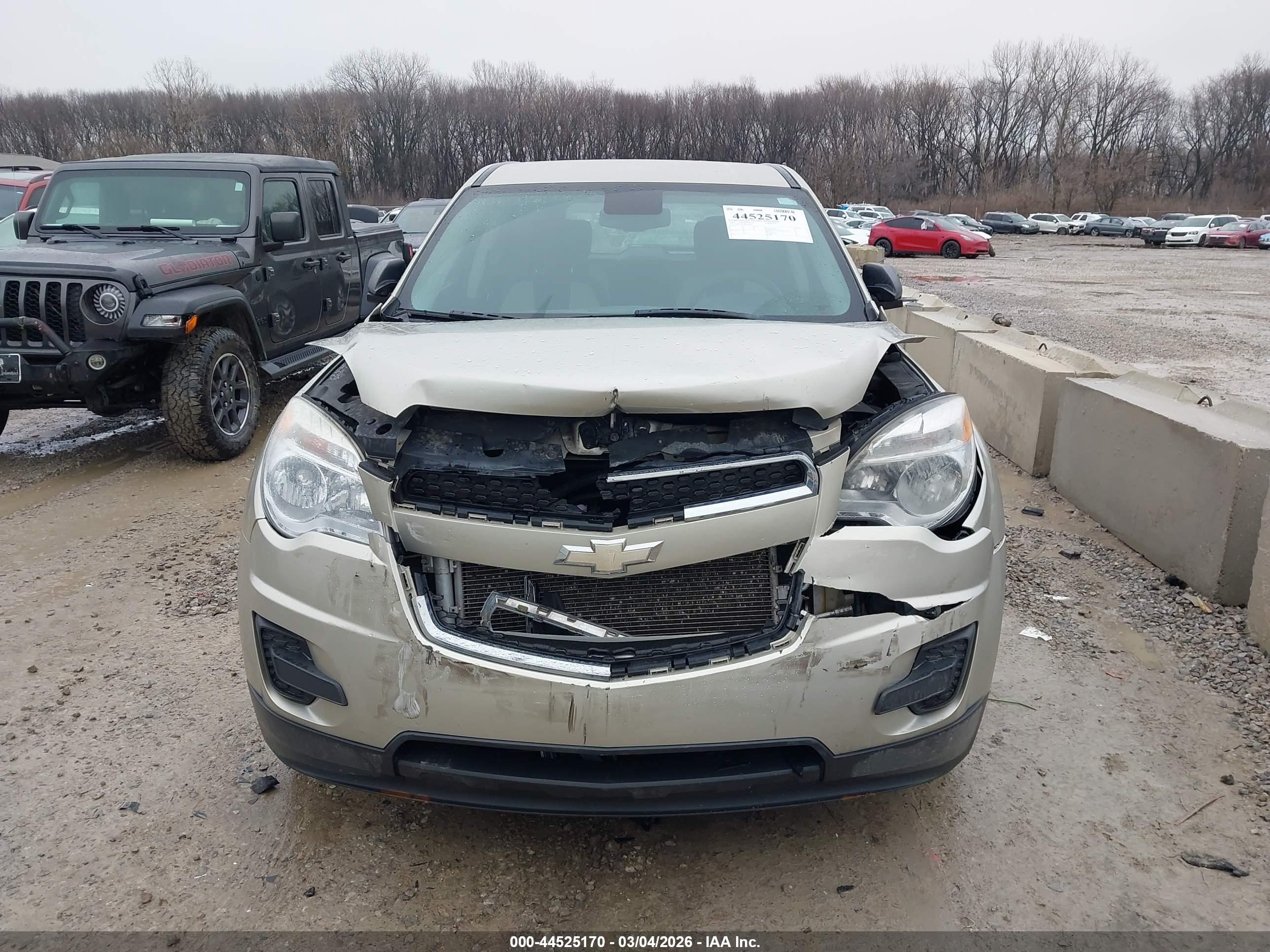 CHEVROLET EQUINOX image 6