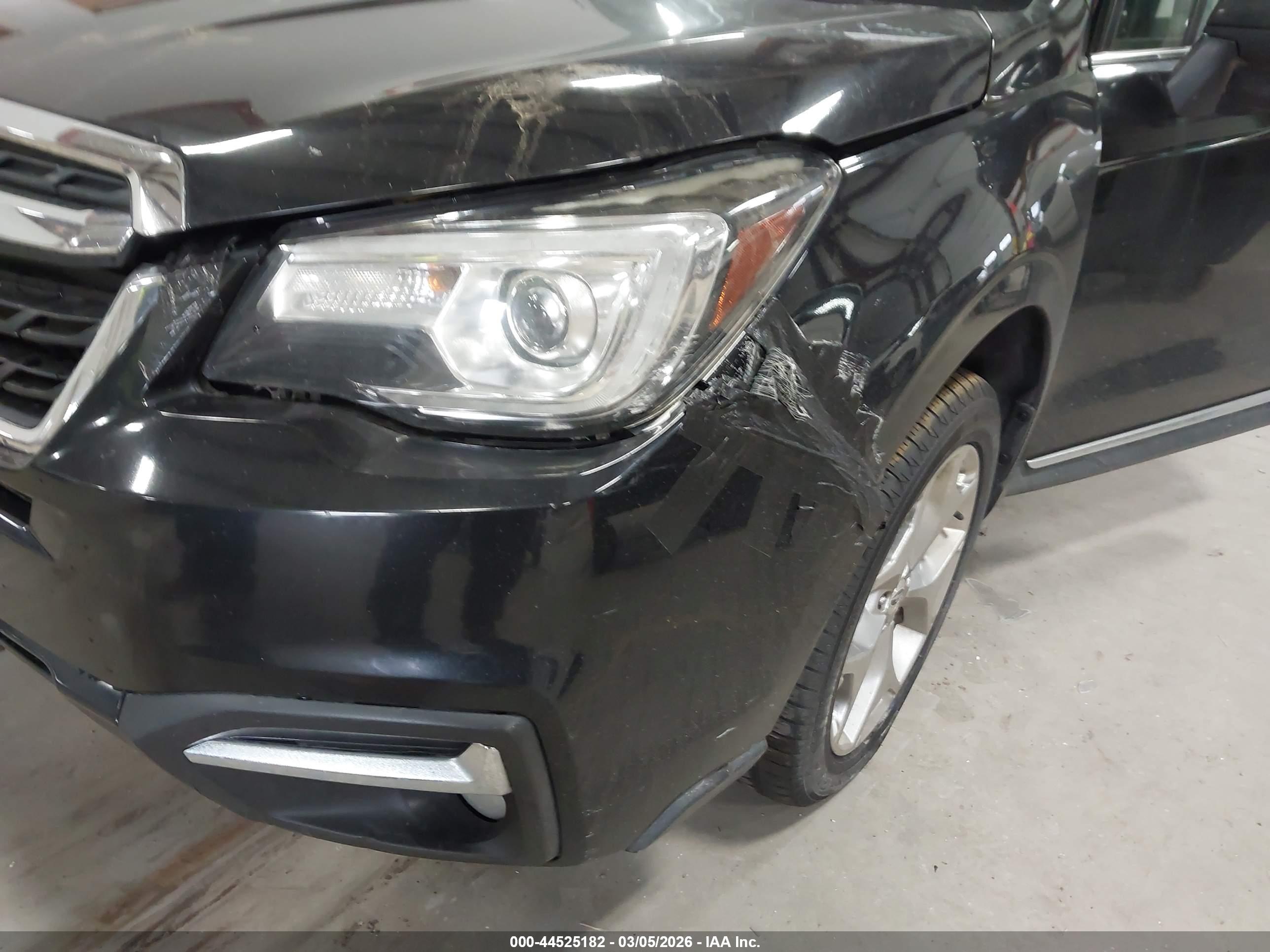SUBARU FORESTER image 6