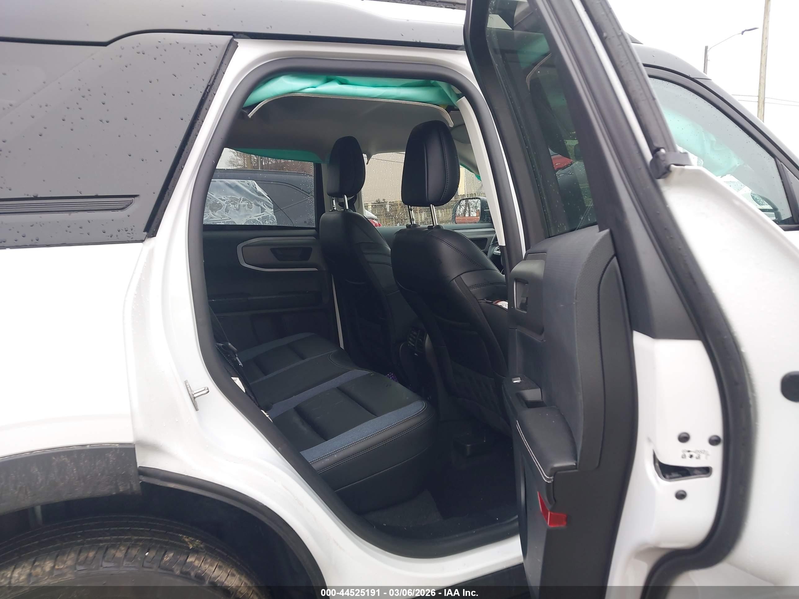 FORD BRONCO image 8