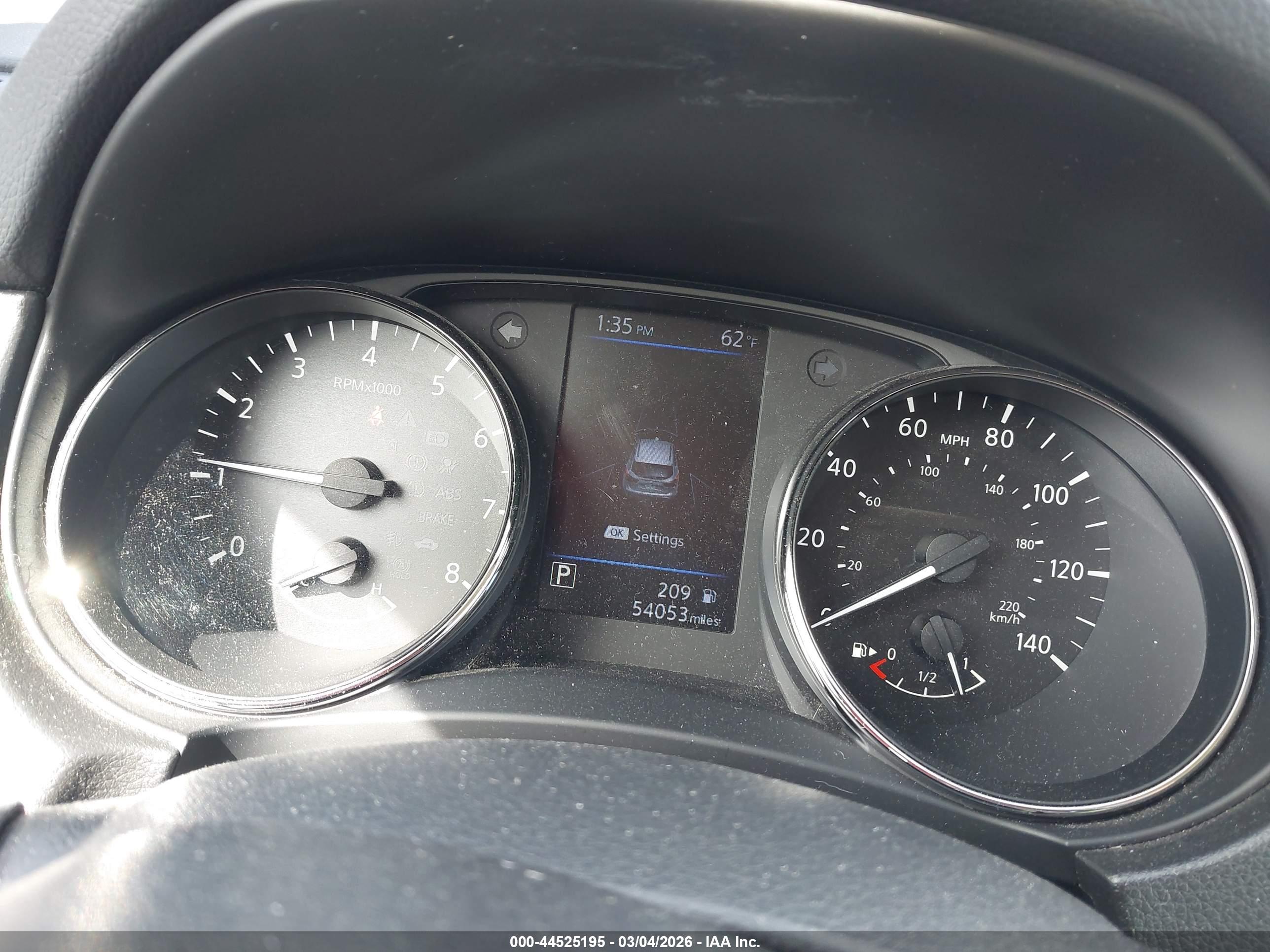 NISSAN ROGUE image 7