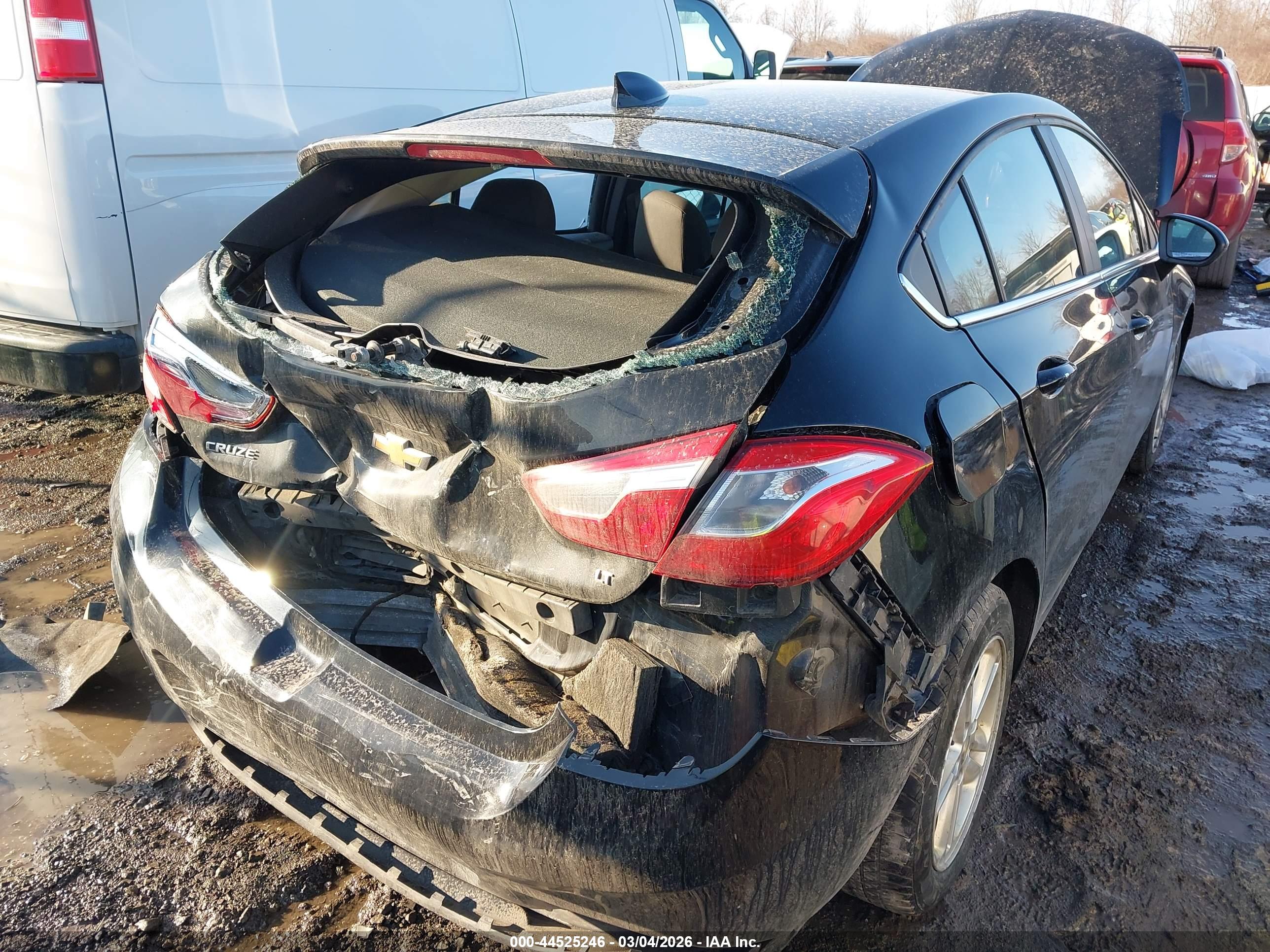 CHEVROLET CRUZE image 6