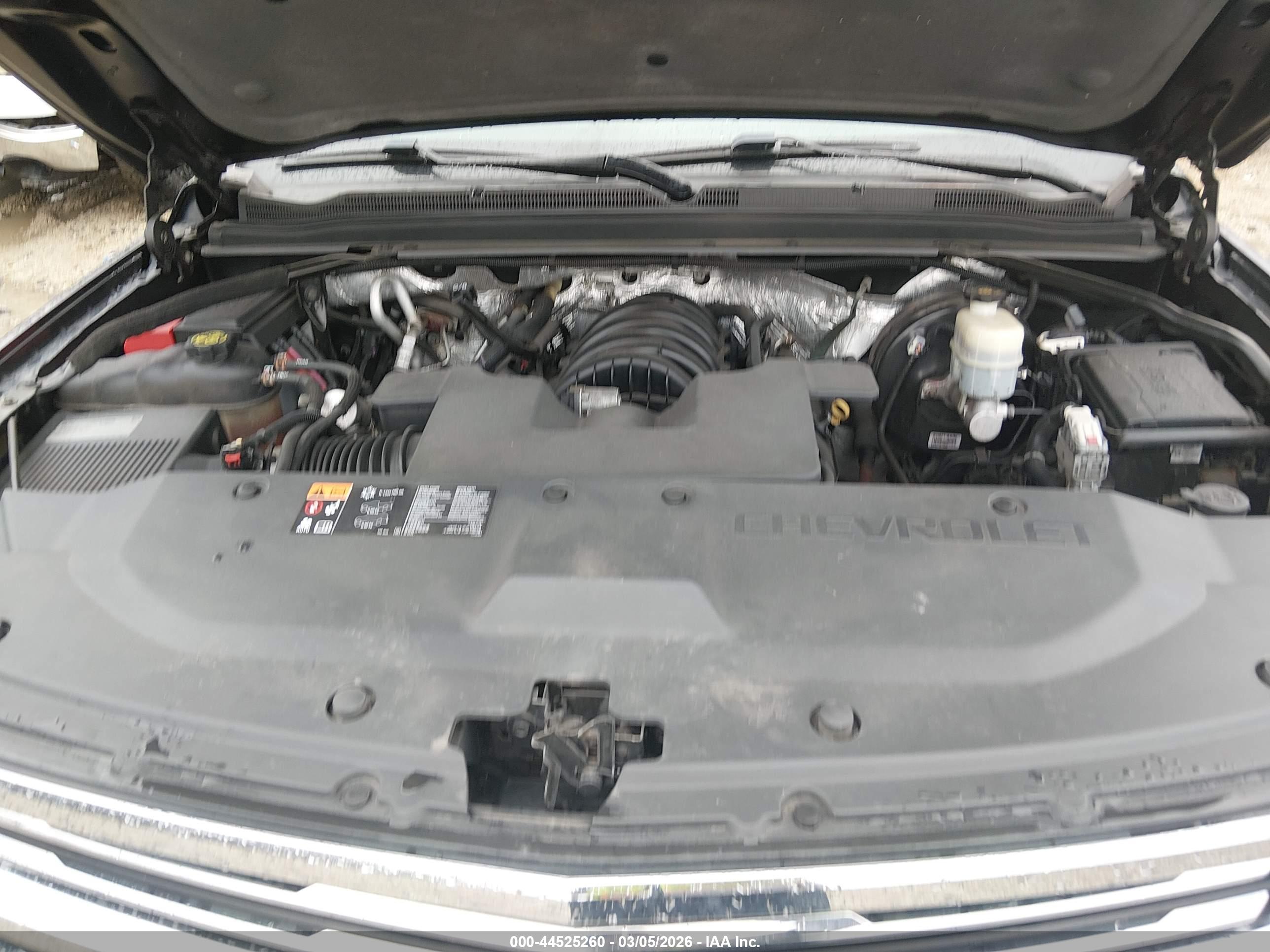 CHEVROLET TAHOE image 10