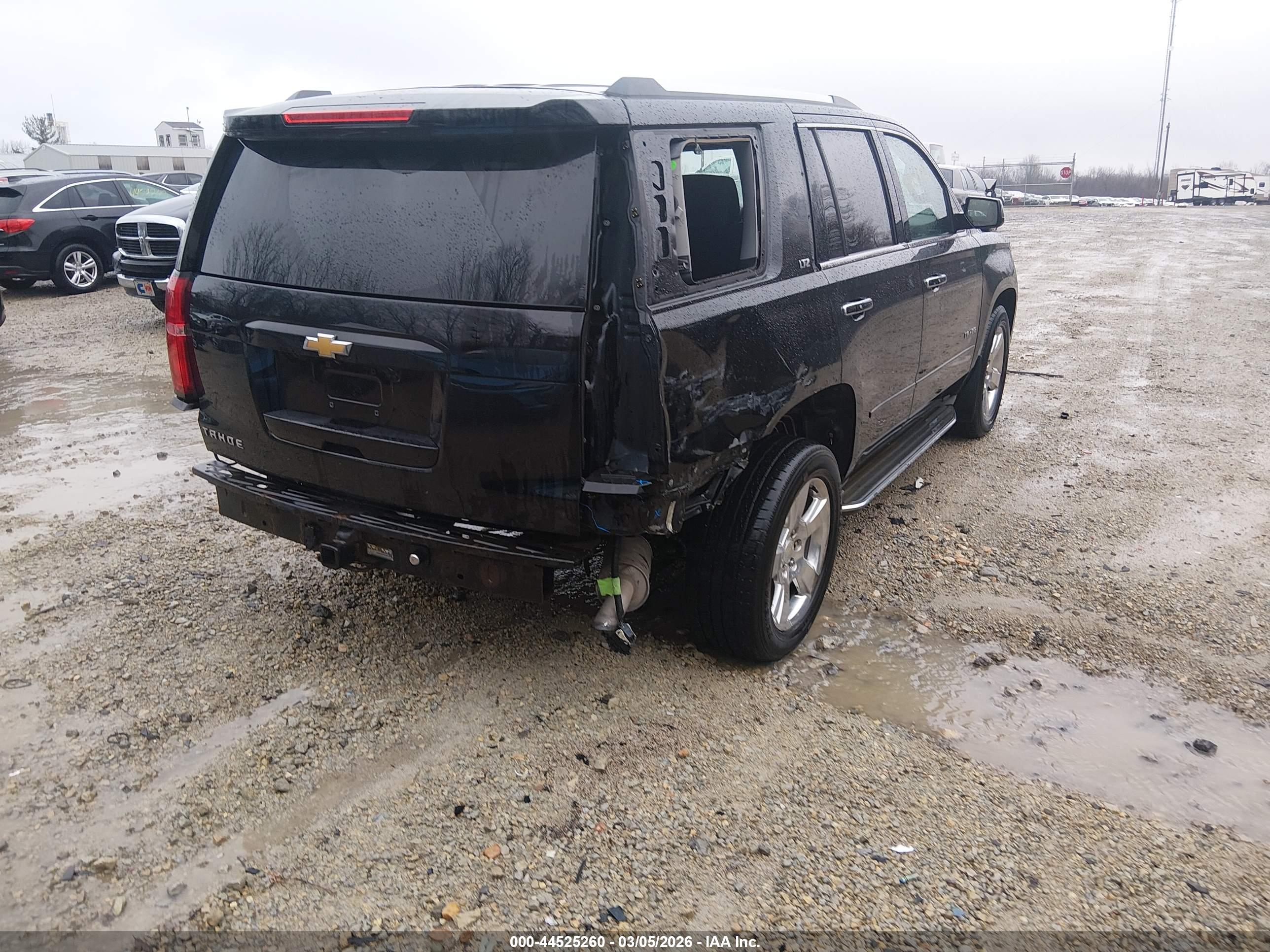 CHEVROLET TAHOE image 4