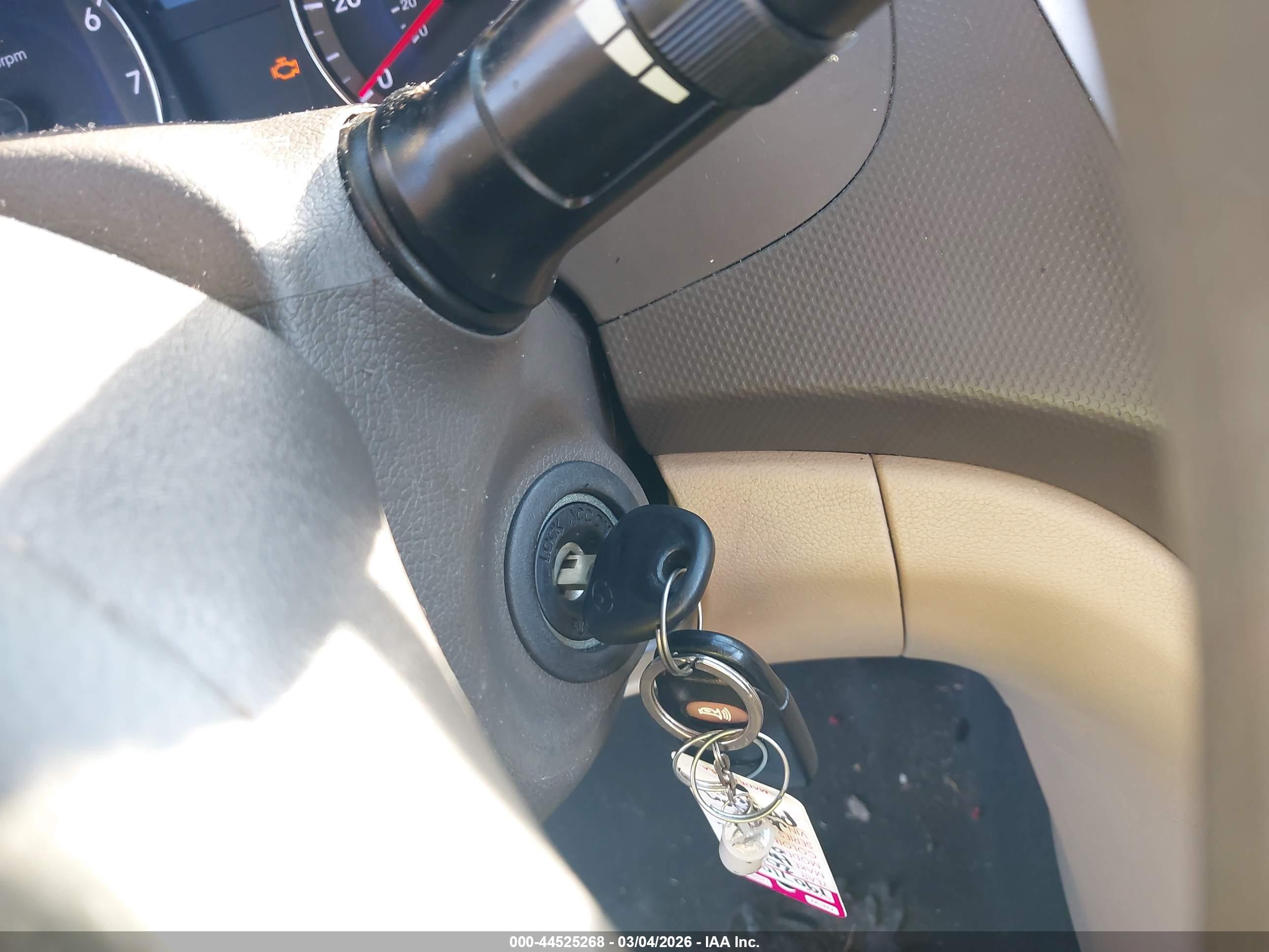 HYUNDAI ACCENT image 11