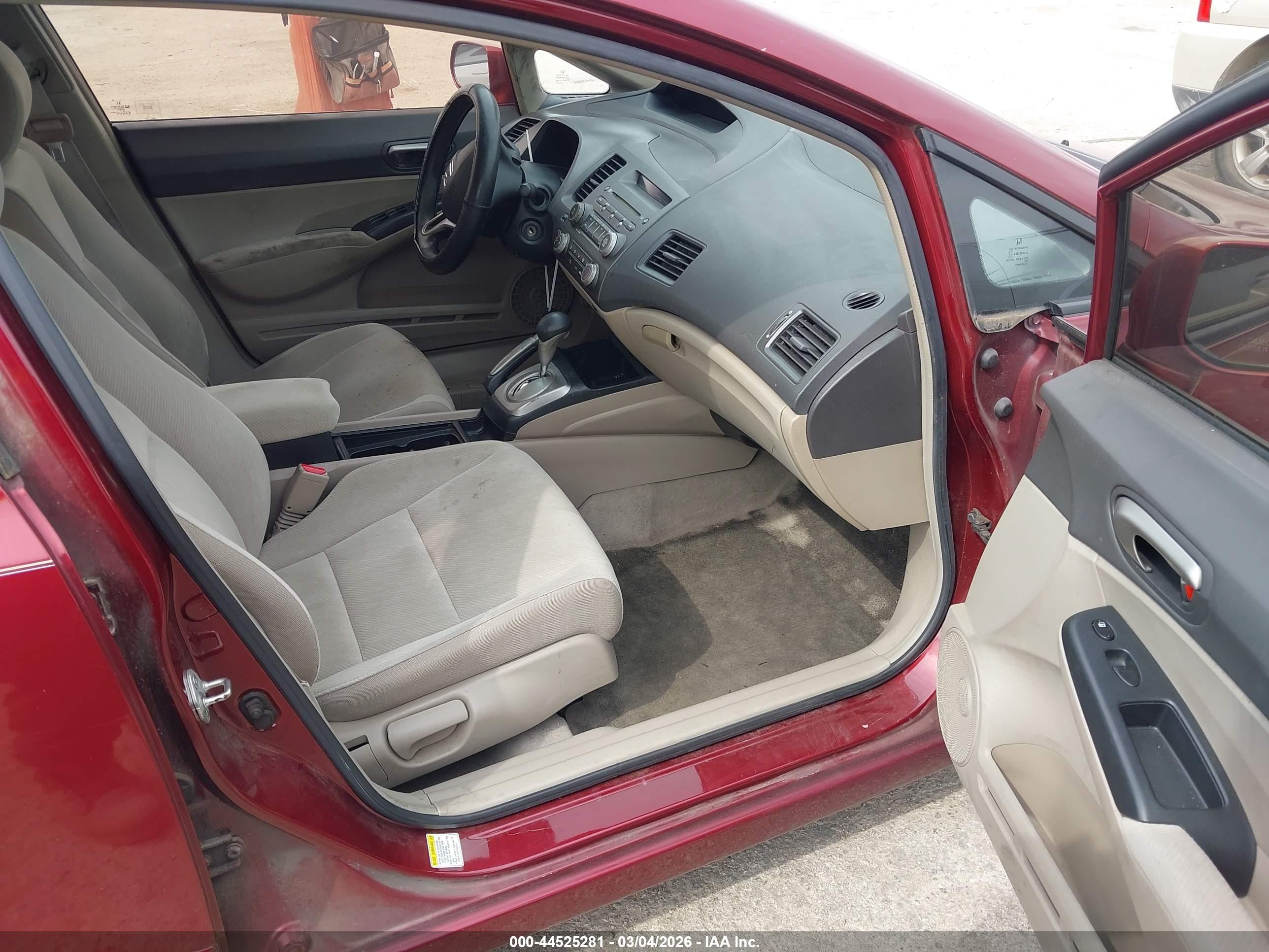 HONDA CIVIC image 5