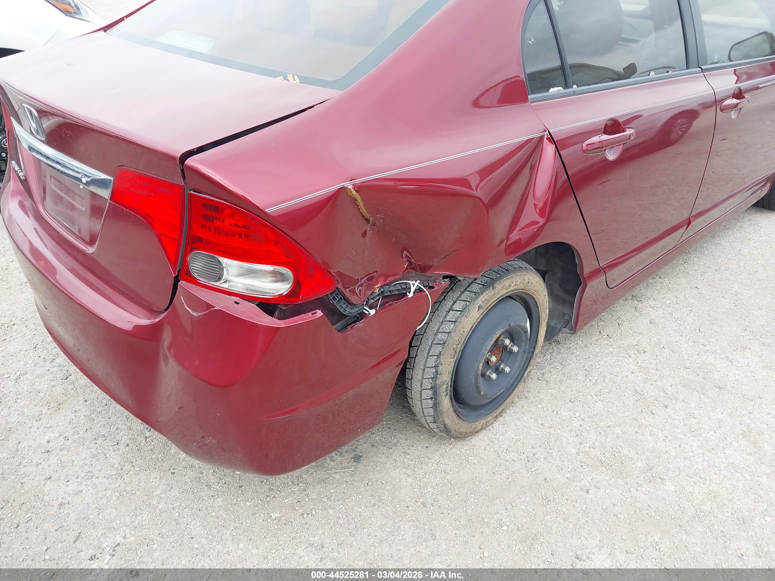 HONDA CIVIC image 6
