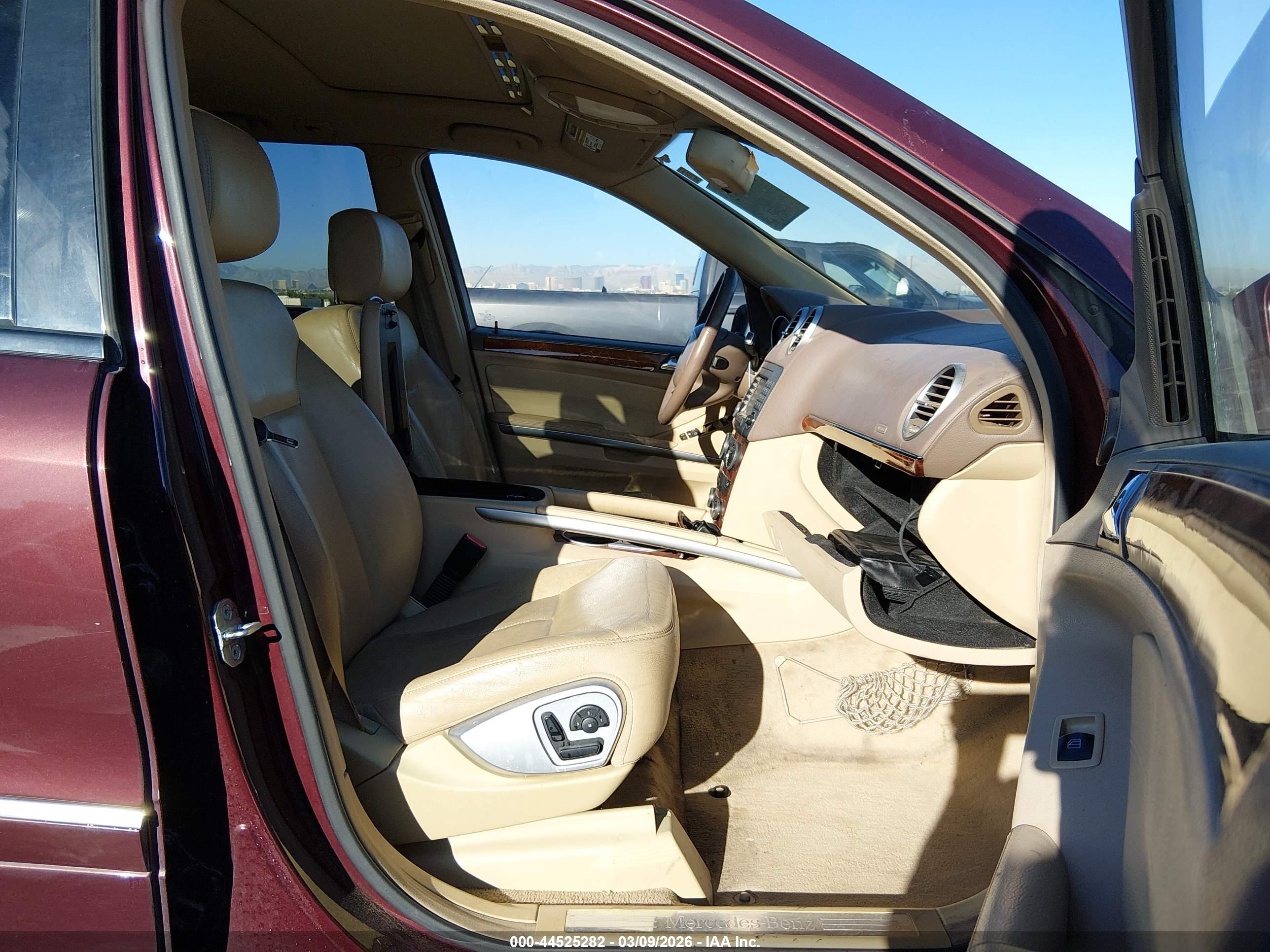 MERCEDES-BENZ GL image 5