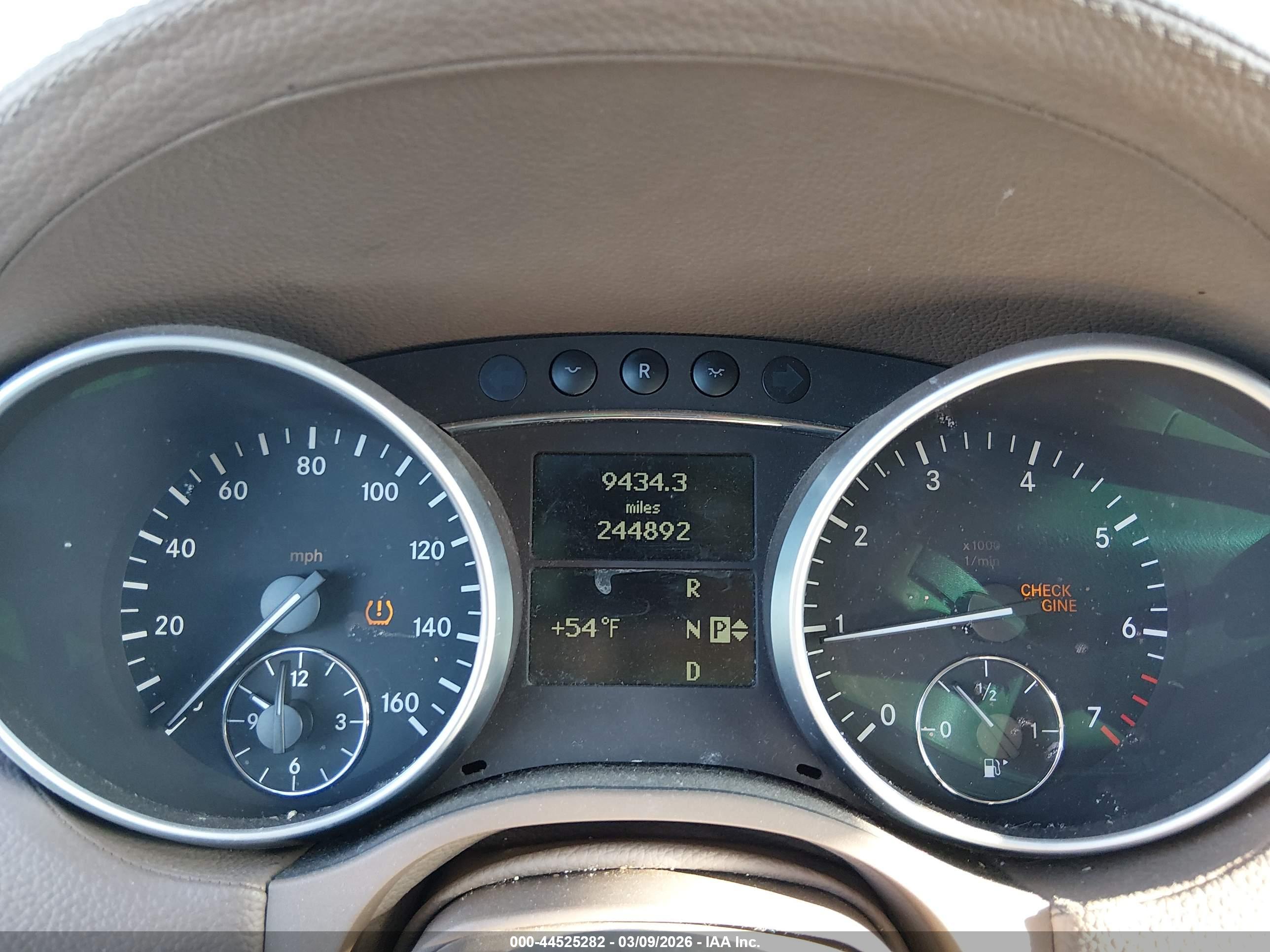 MERCEDES-BENZ GL image 7