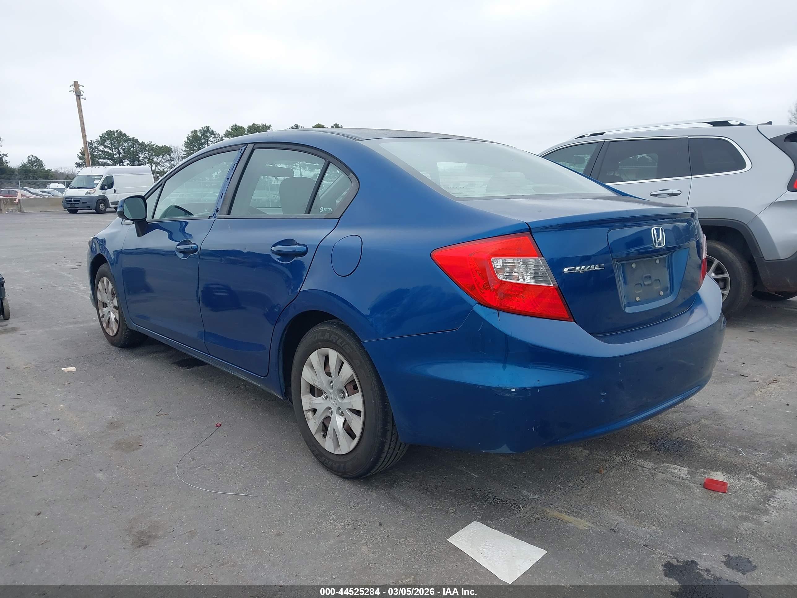 HONDA CIVIC image 3
