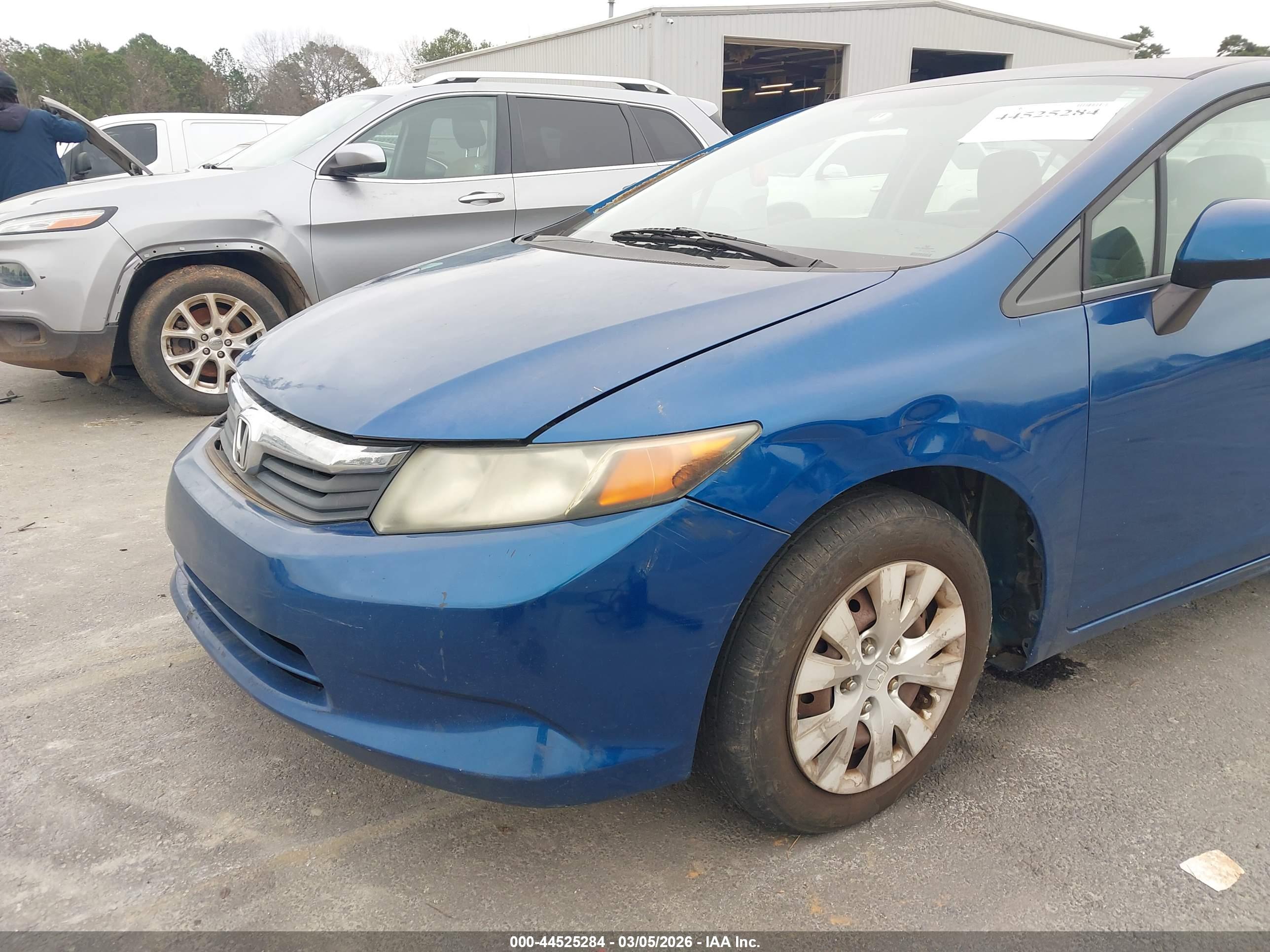HONDA CIVIC image 6