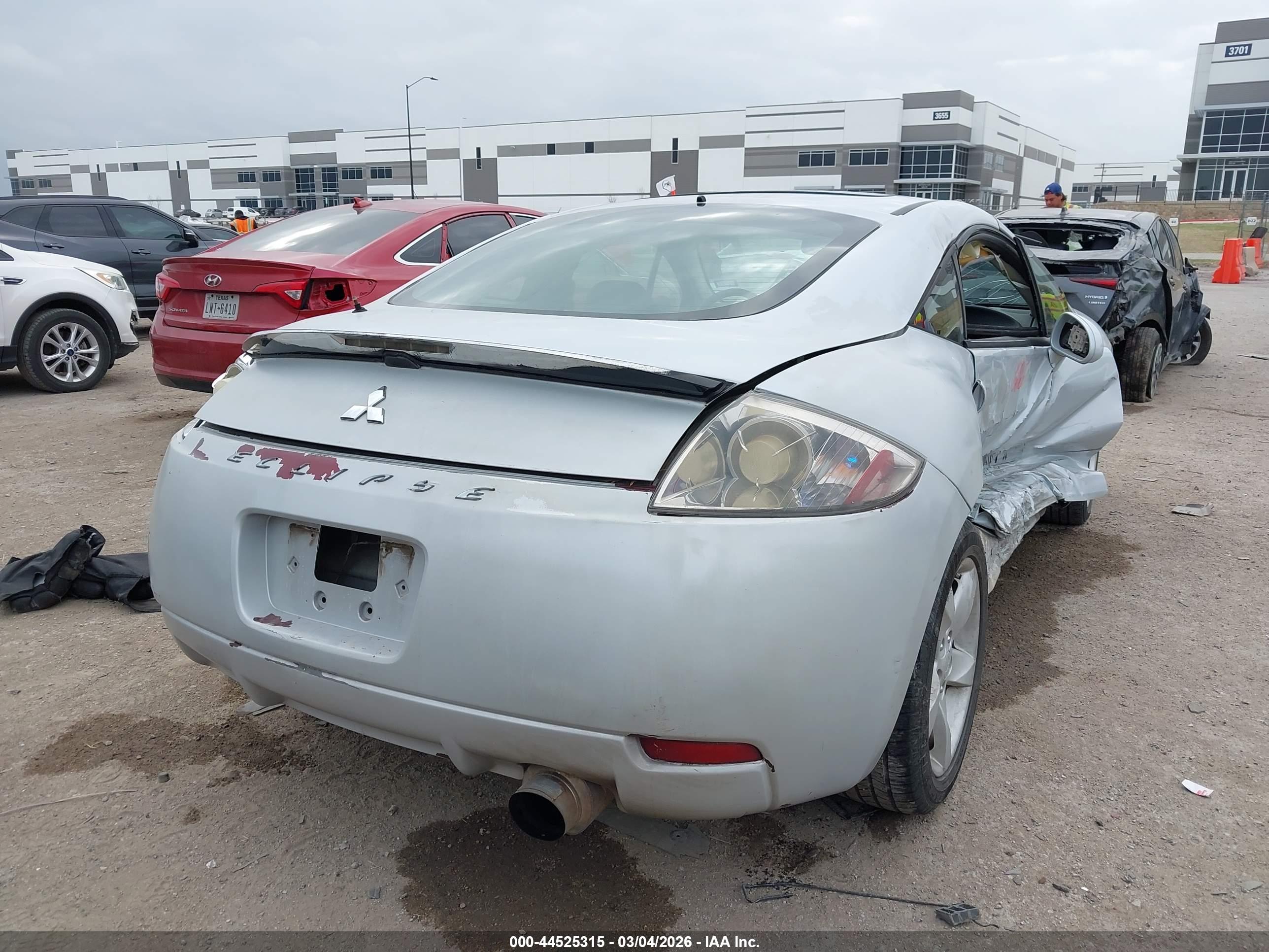 MITSUBISHI ECLIPSE image 4
