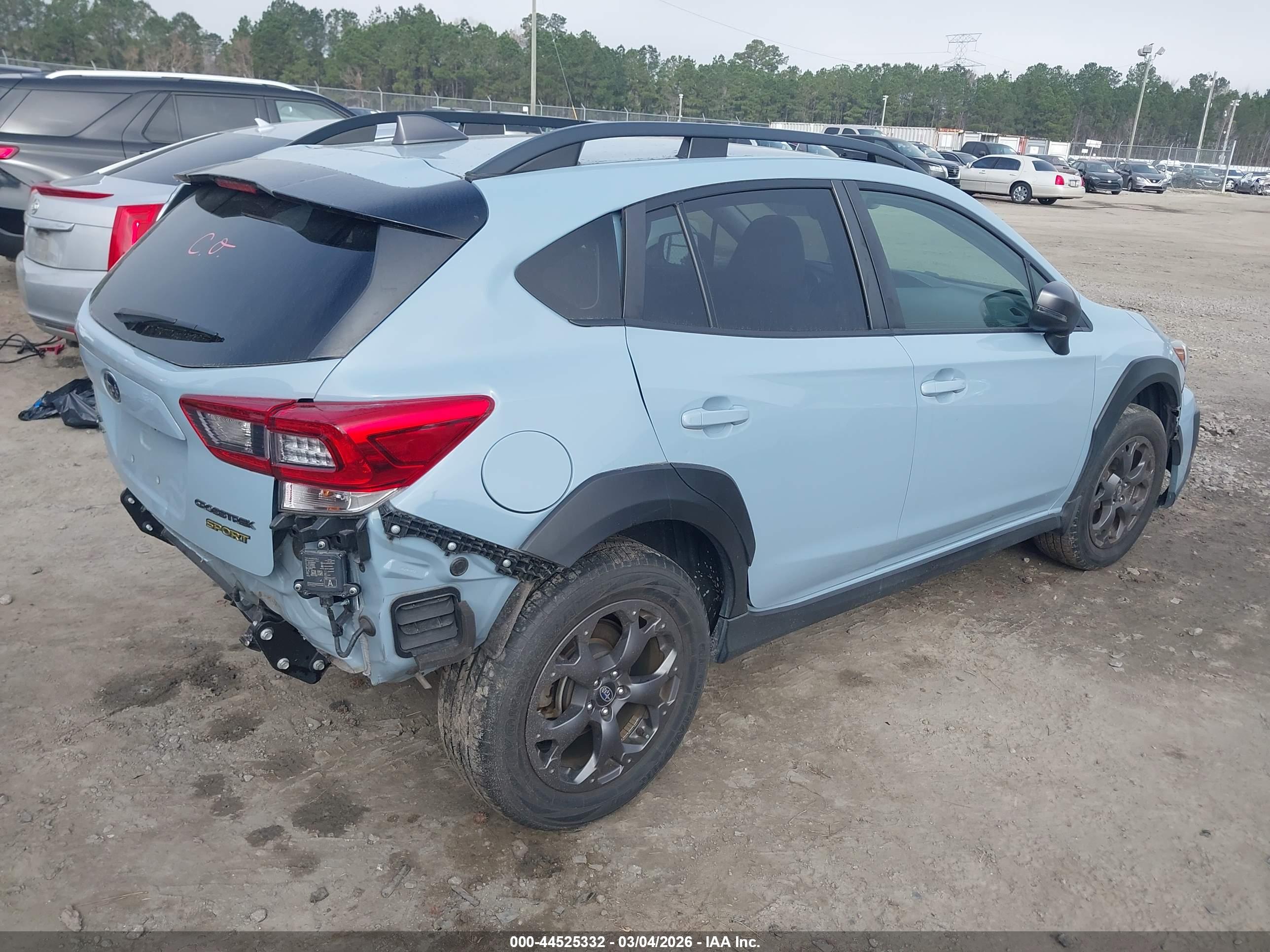 SUBARU CROSSTREK image 4