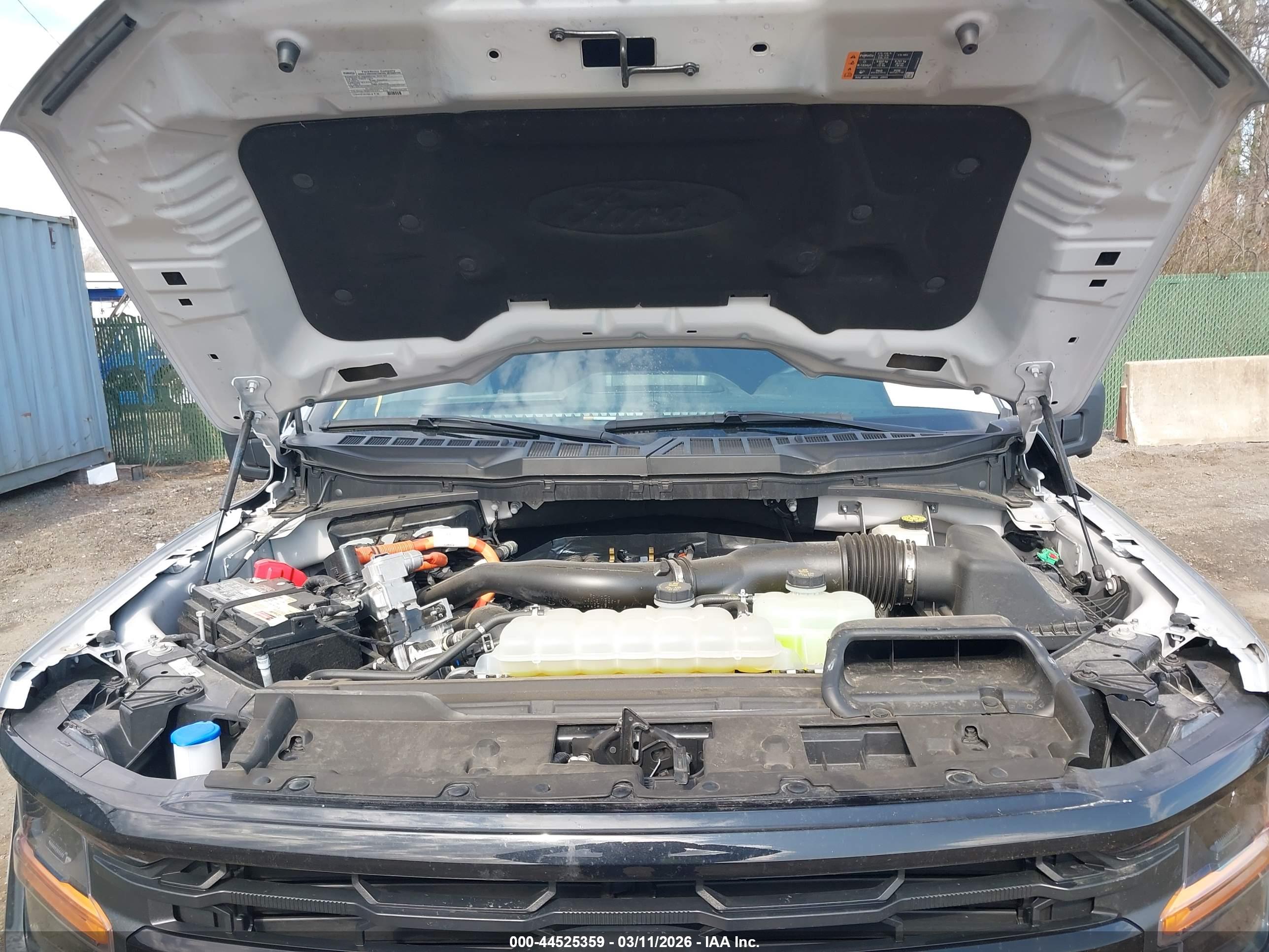 FORD F-150 image 10