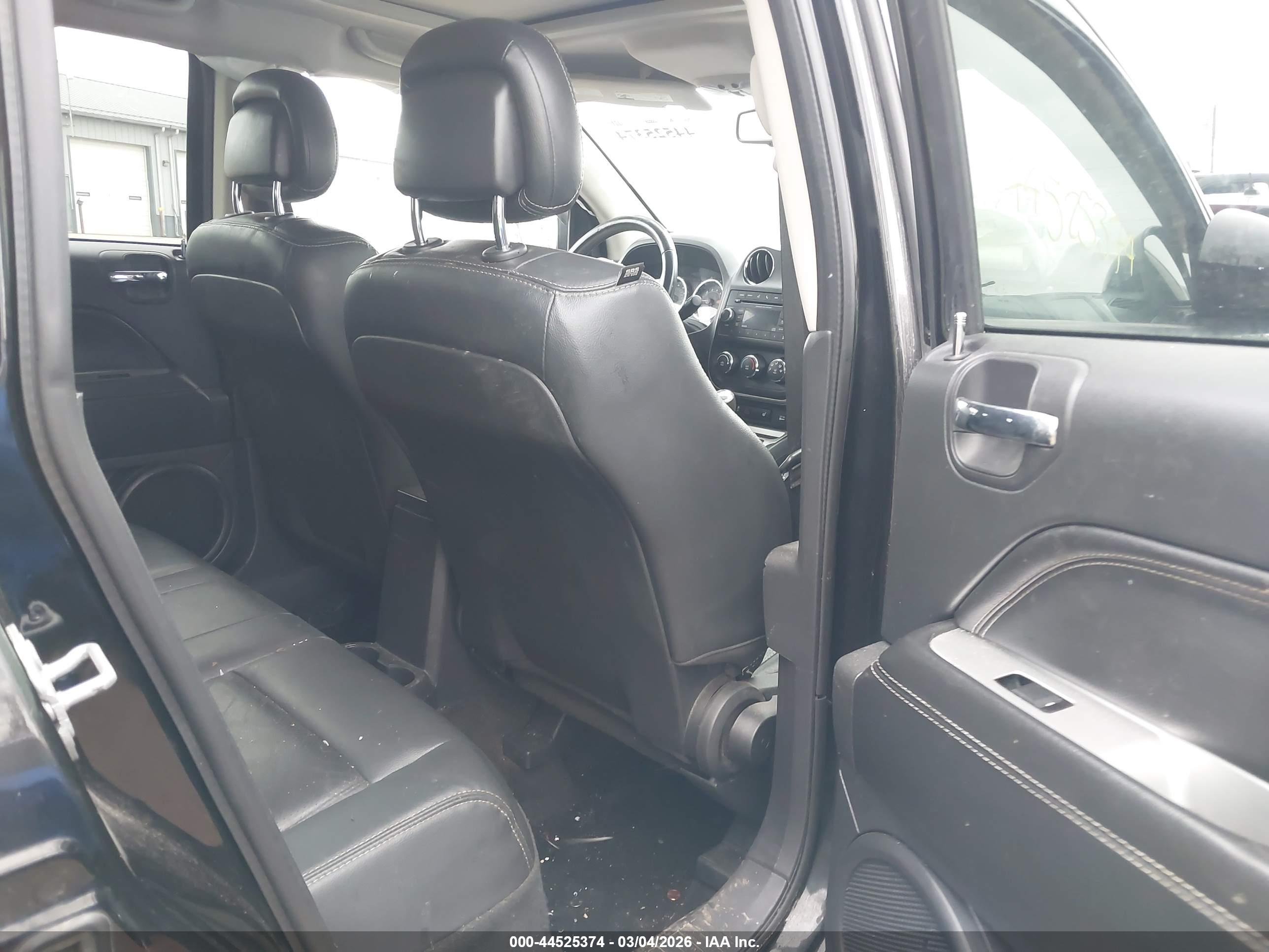 JEEP COMPASS image 8
