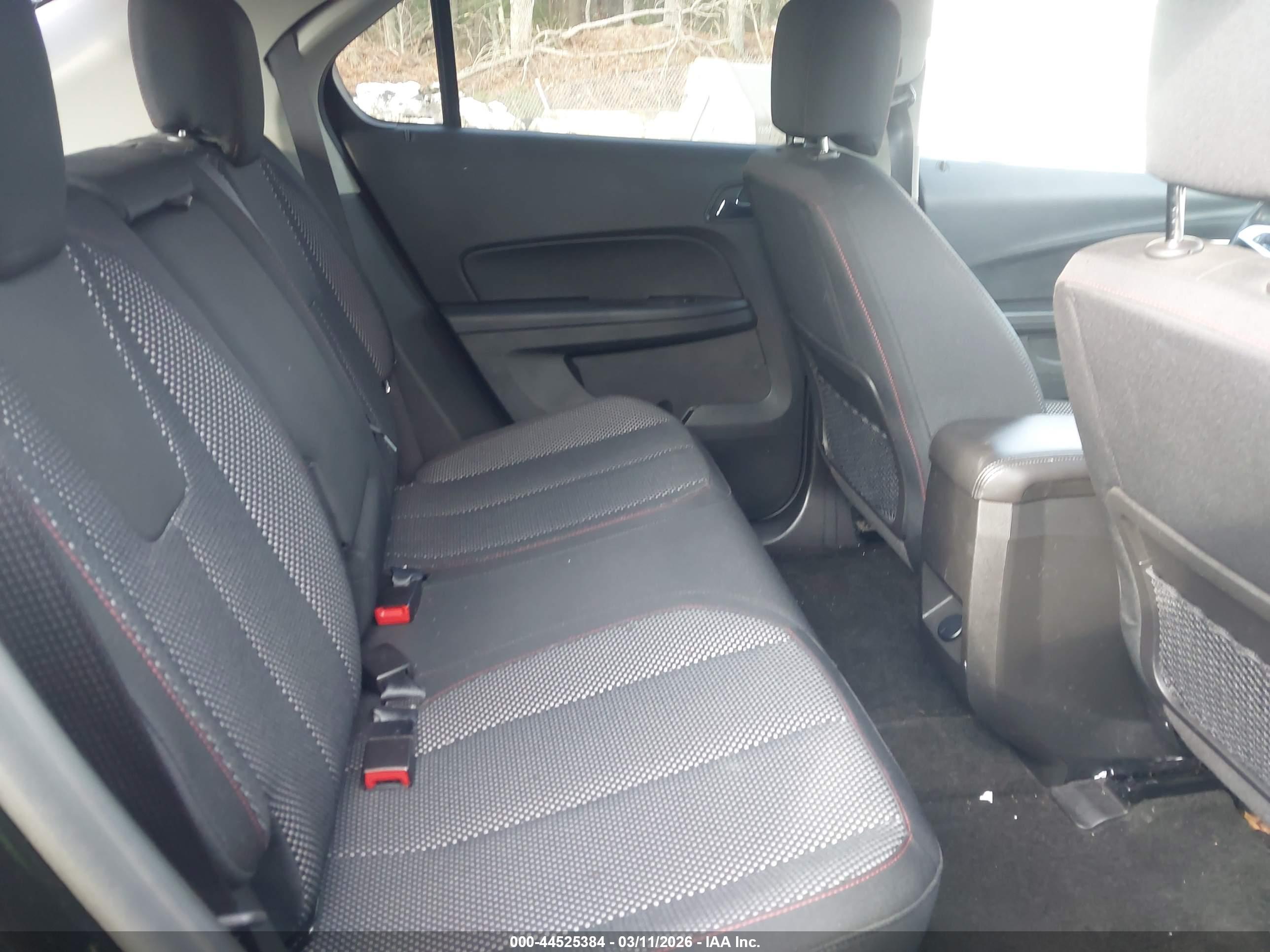CHEVROLET EQUINOX image 8