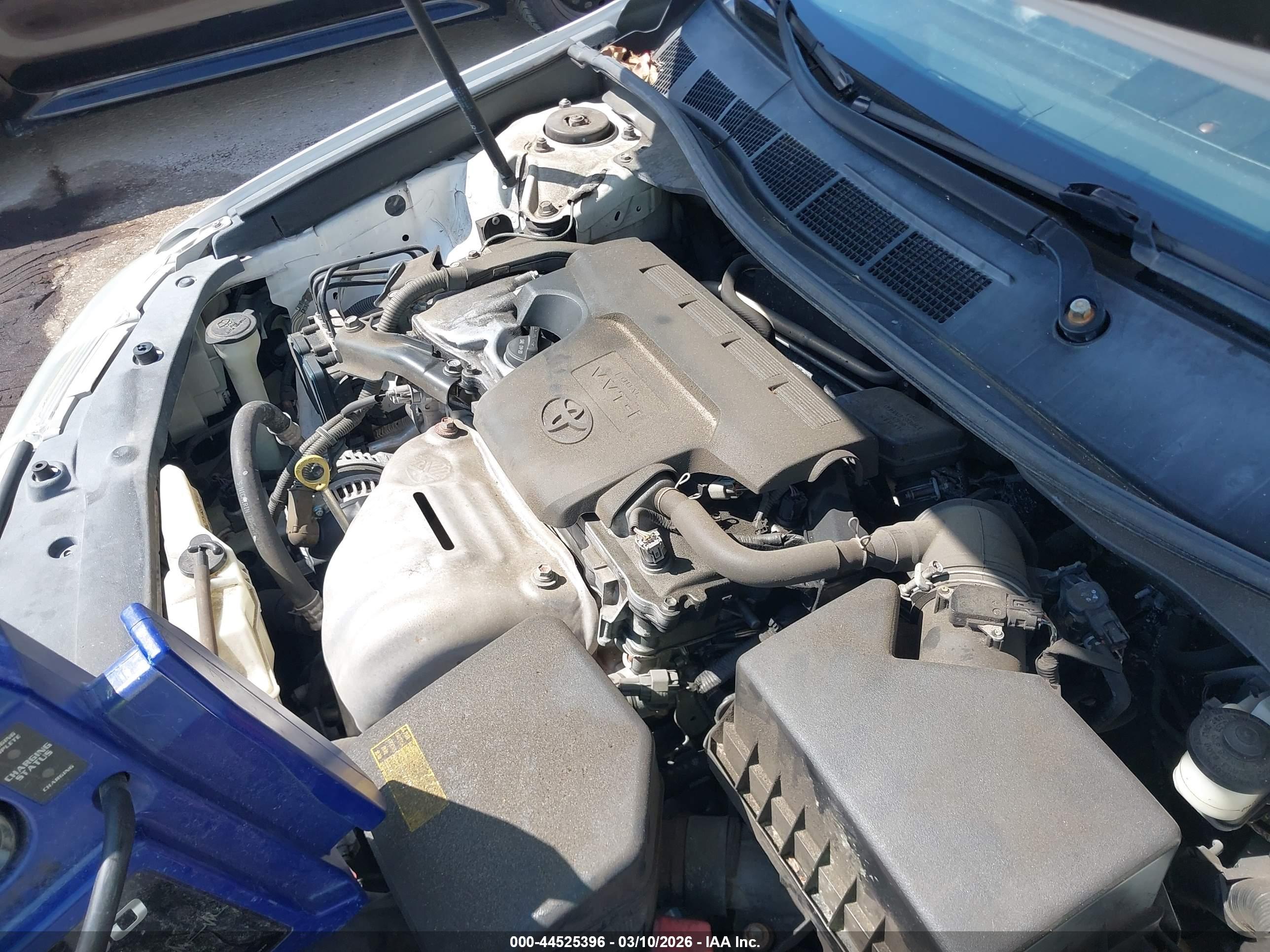 TOYOTA CAMRY image 6