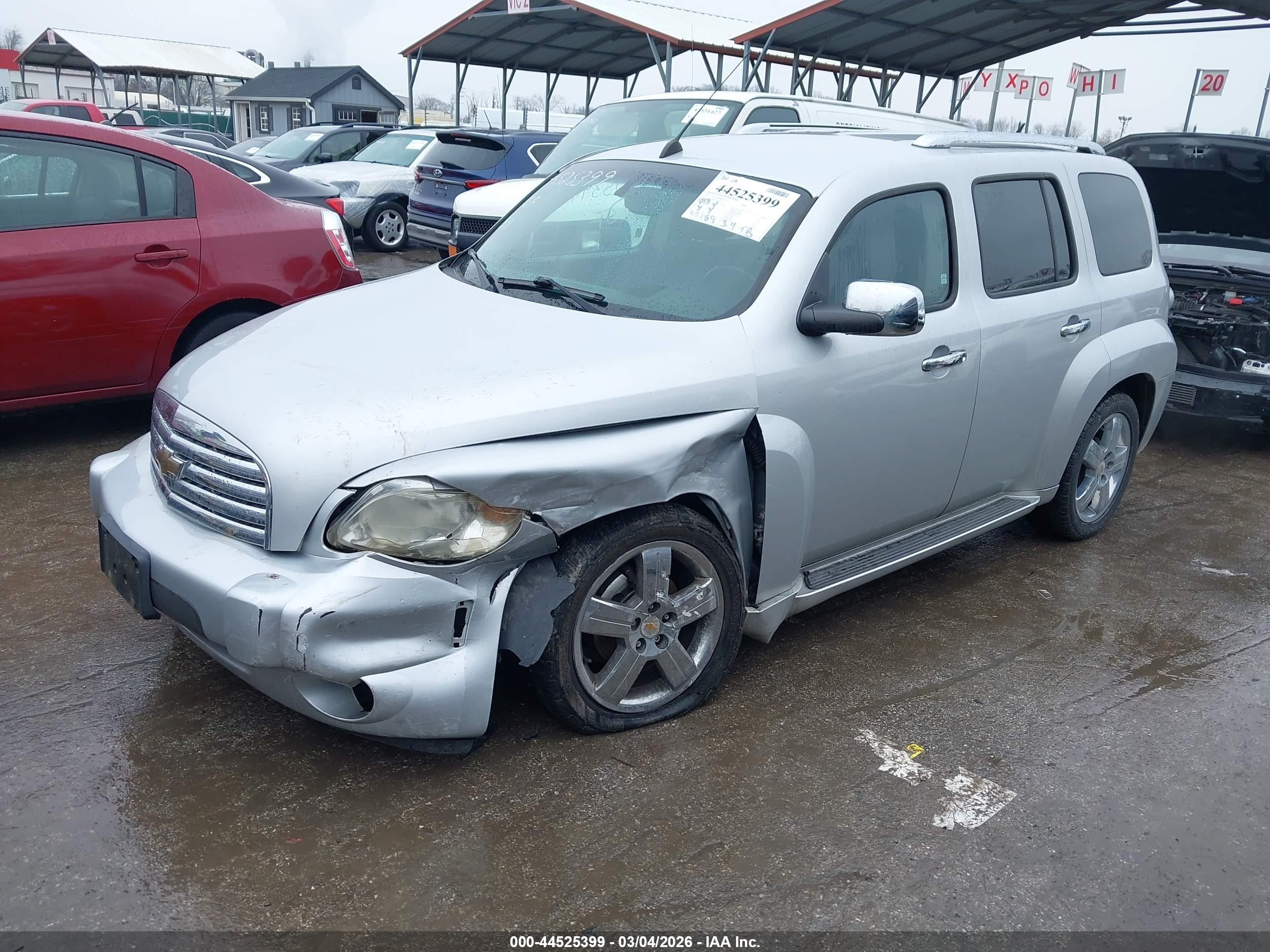CHEVROLET HHR image 2